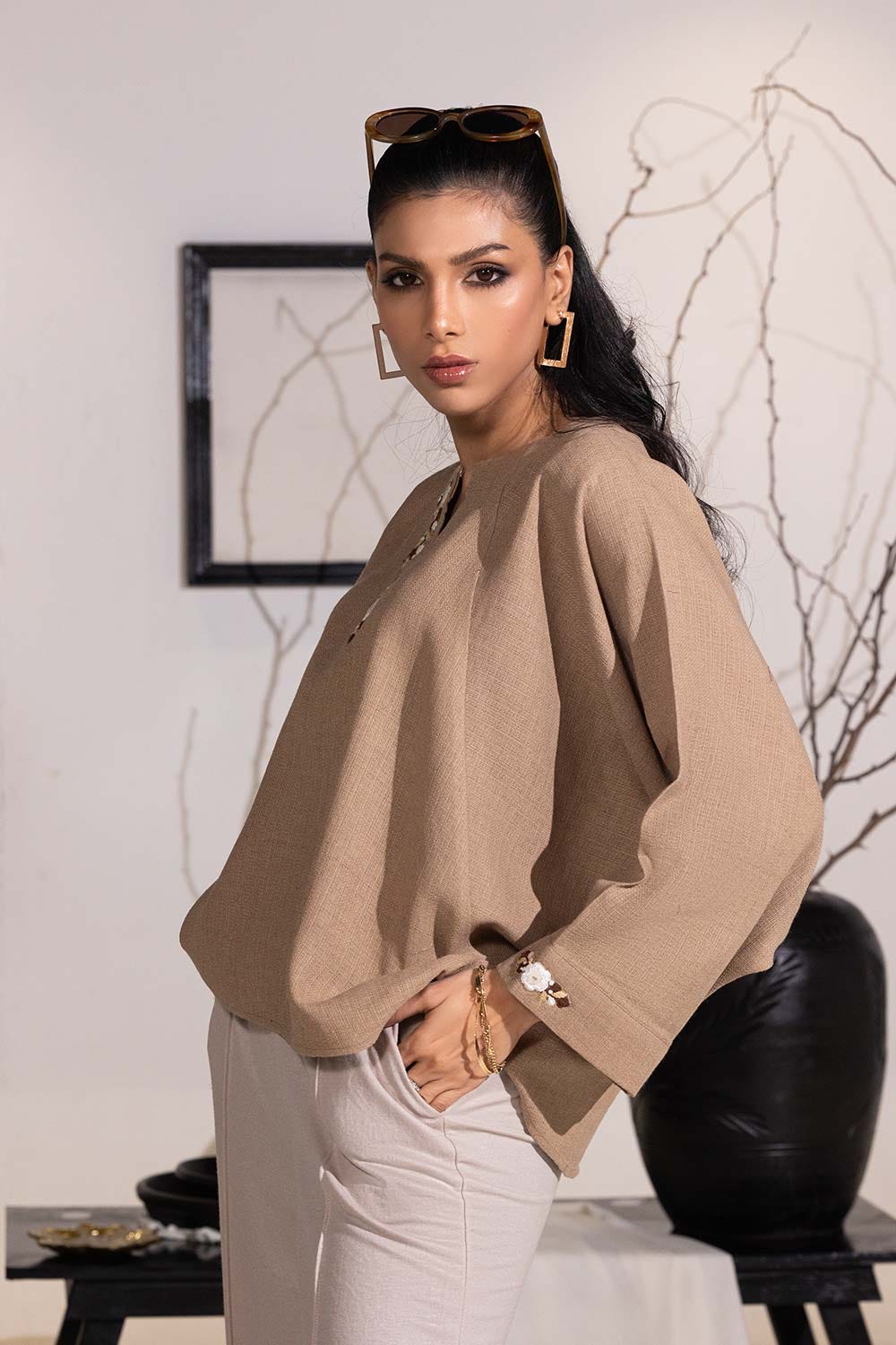 Dobby Jute Embroidered Drop Shoulder Tunic - Image 4