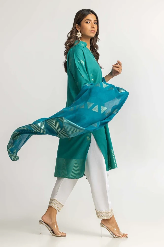 Dyed Jacquard Shirt With Dupatta - Image 3