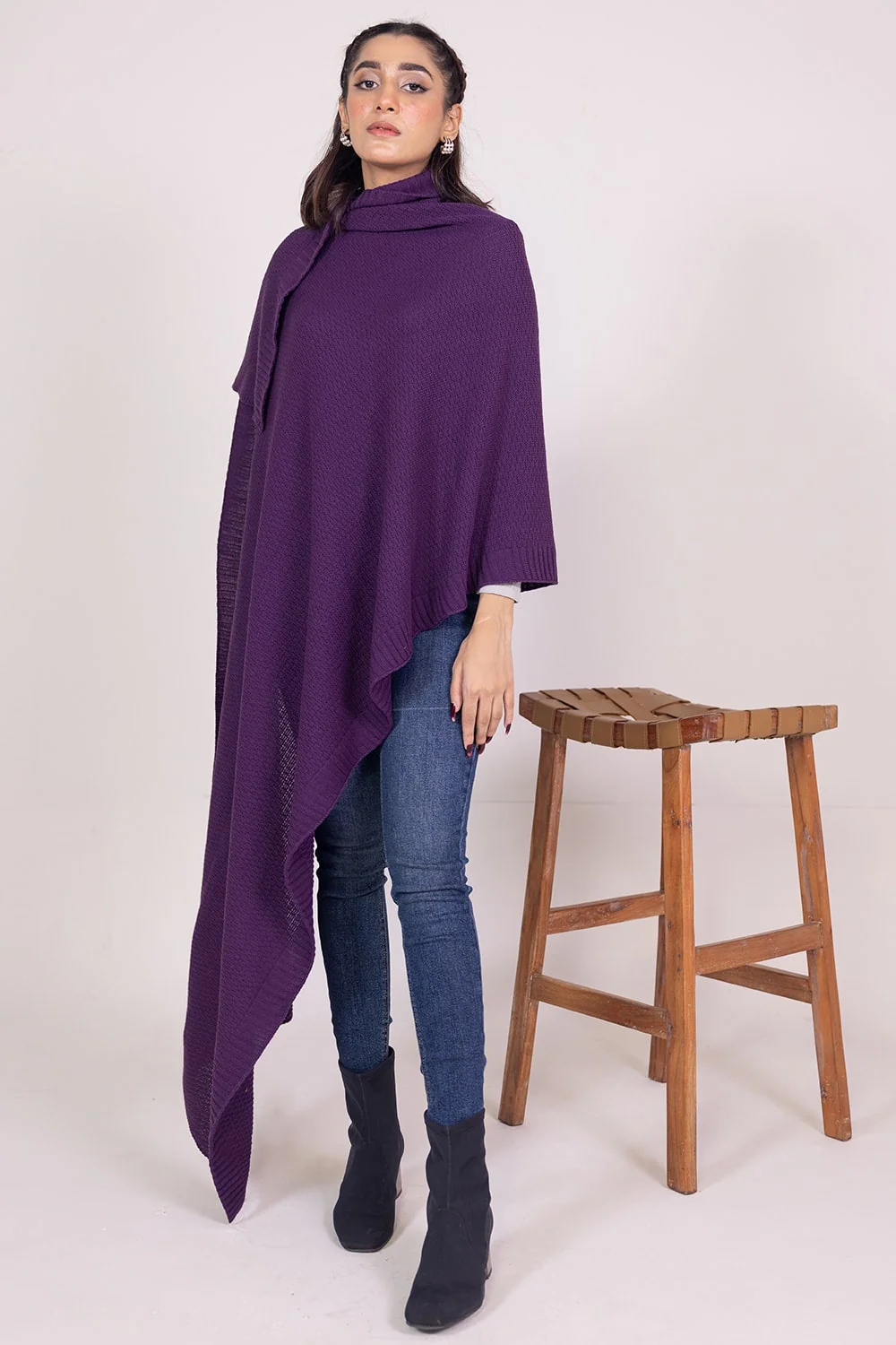 Dyed Knitted Shawl - Image 4