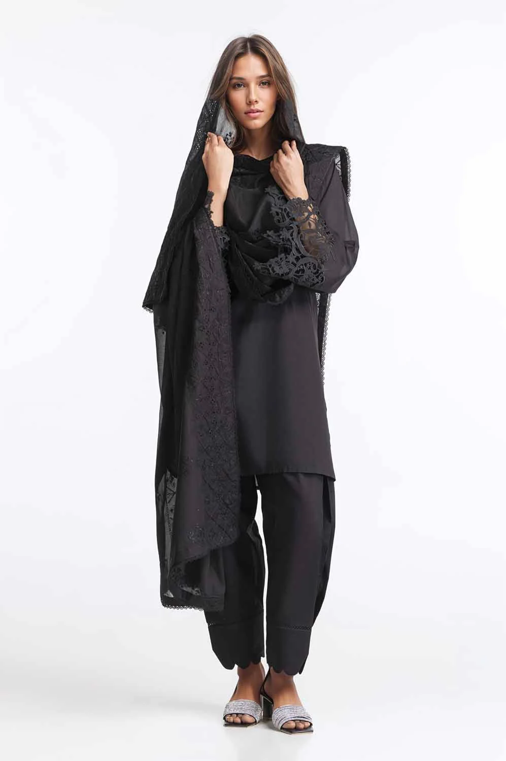 Embroidered Lawn Dupatta - Image 6