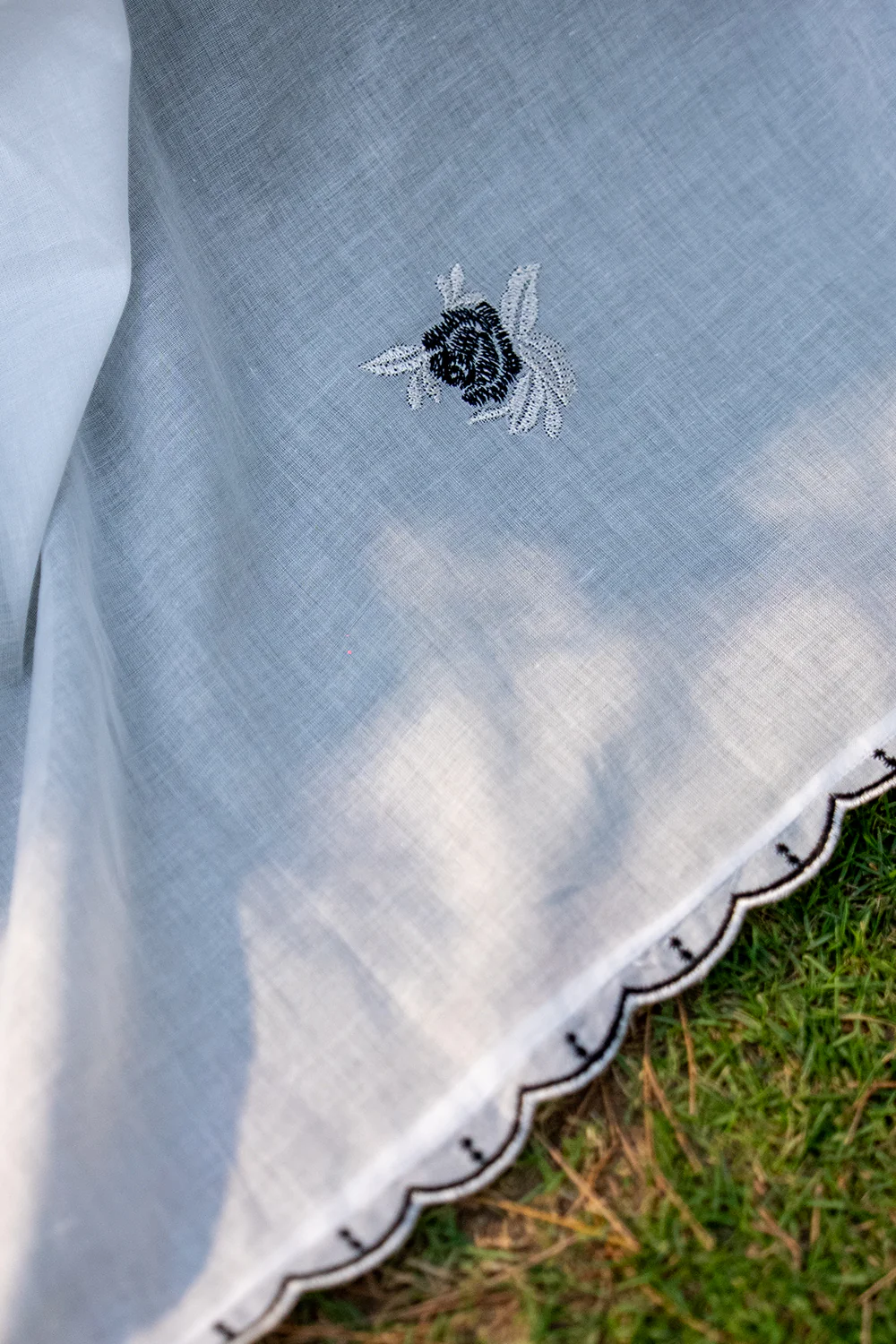 Embroidered Lawn Dupatta - Image 3
