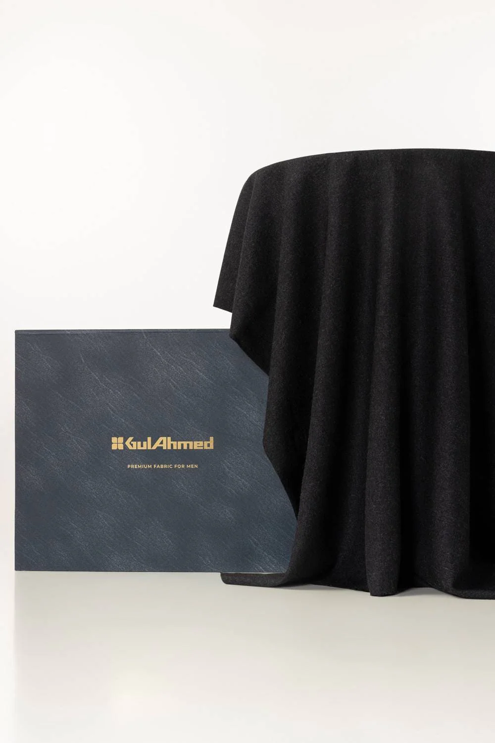 Eminent Unstitched Fabric Blended with Gift Box - Image 28