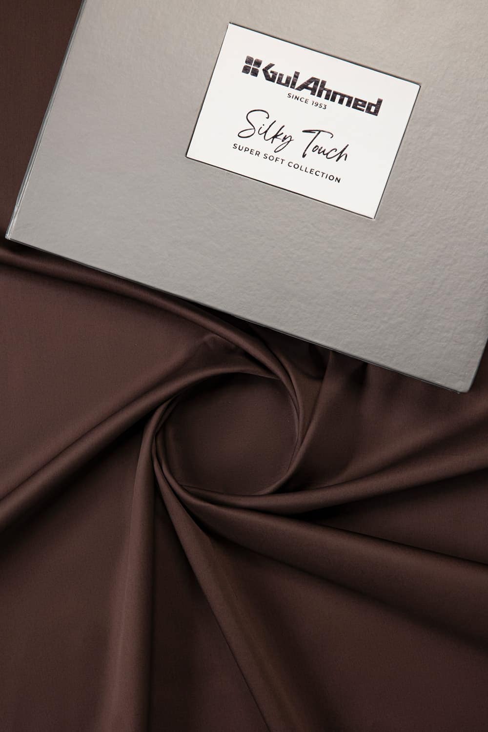 Escada Unstitched Fabric Cotton with Gift Box - Image 3