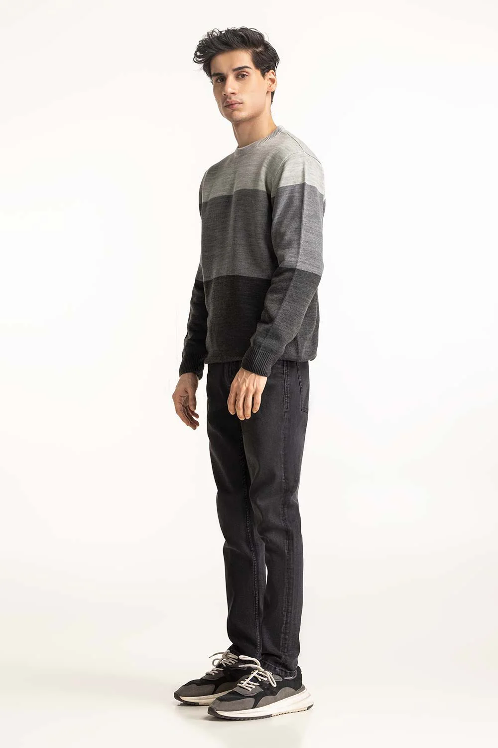 Fashion Sweater - Image 4