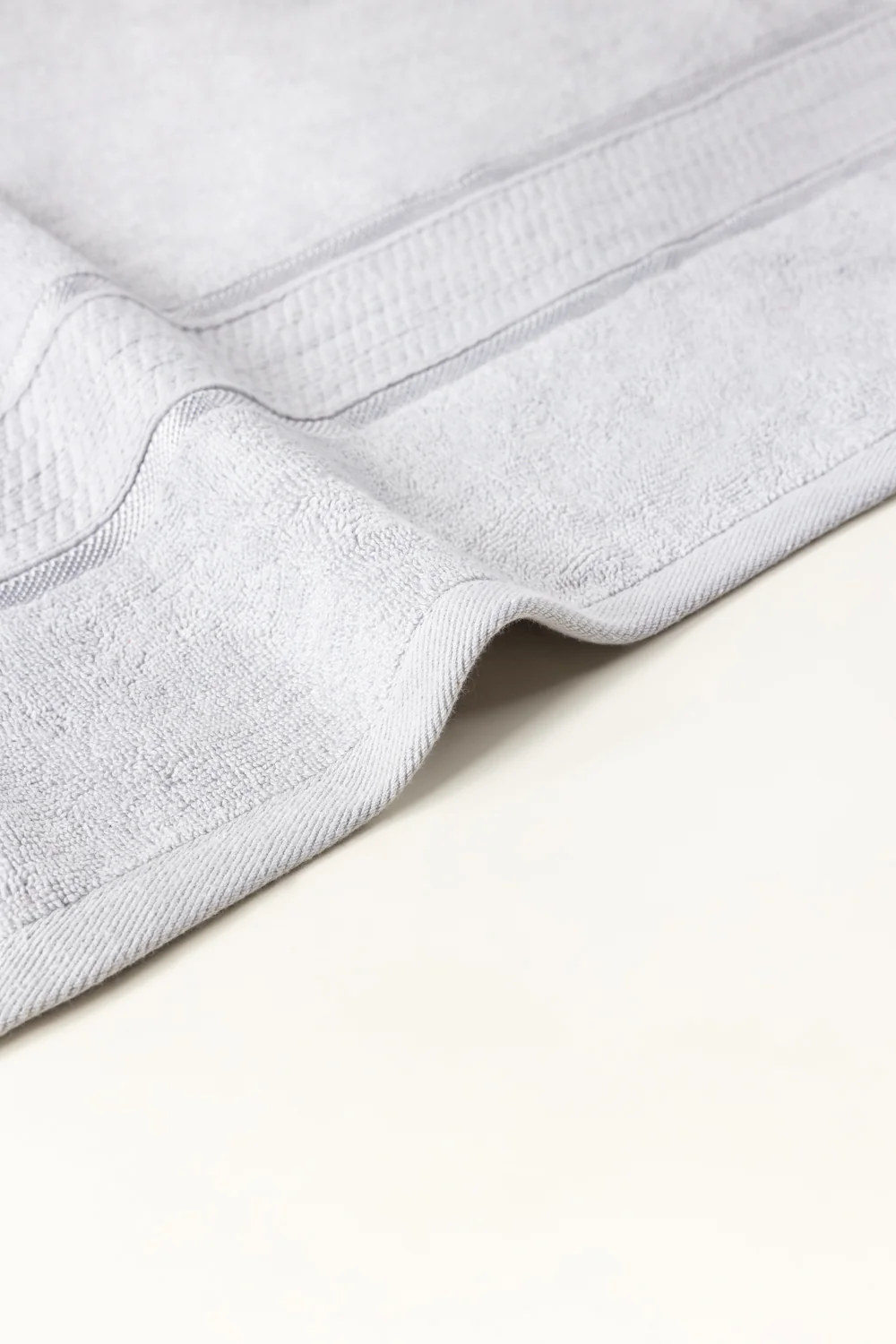 Flint Bamboo Towel - Image 5