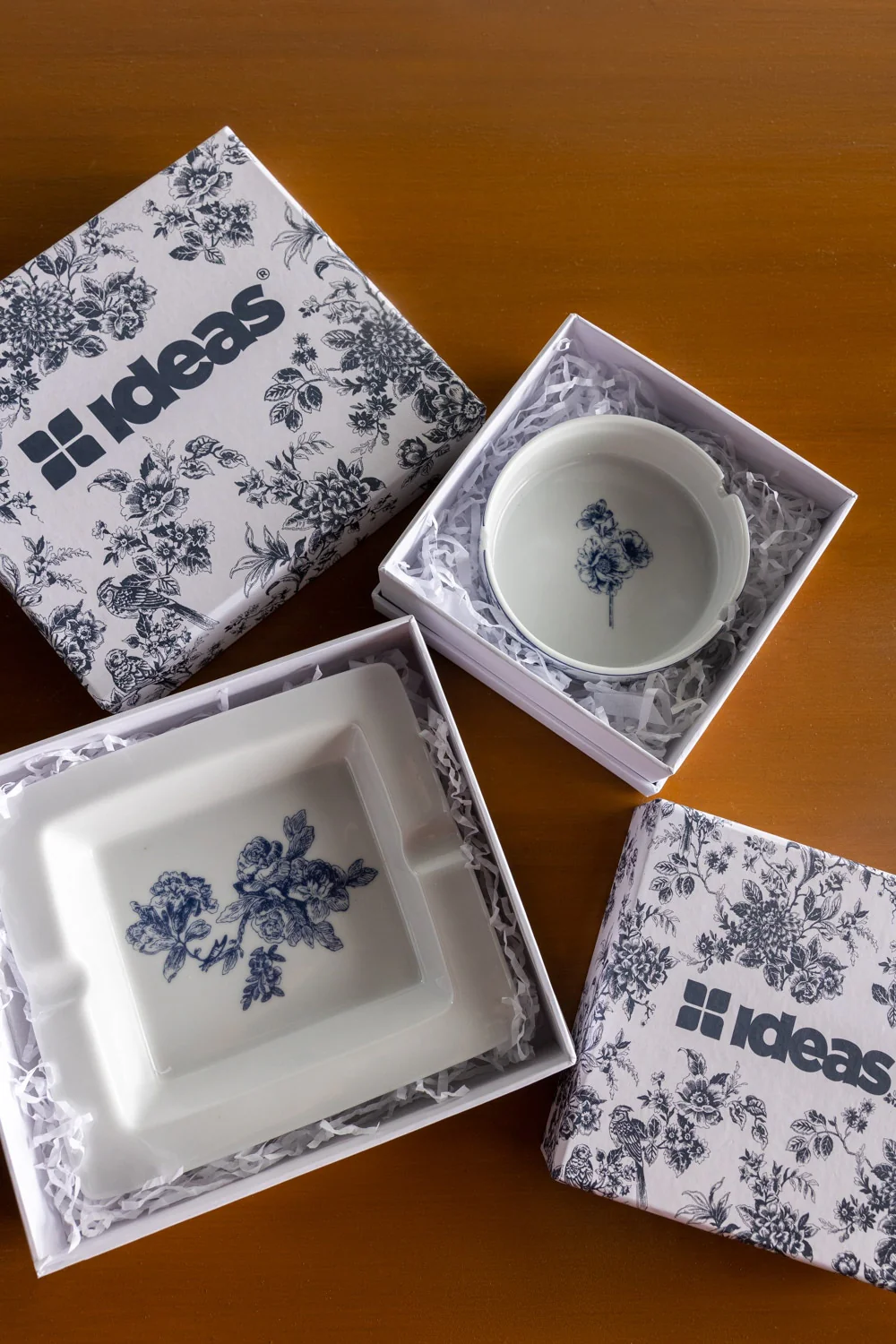 Floral Ashtray Round - Image 4