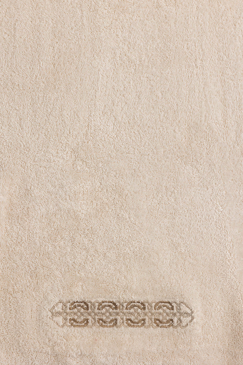 Frost Beige 3 piece Embroidered Towel Set - Image 2