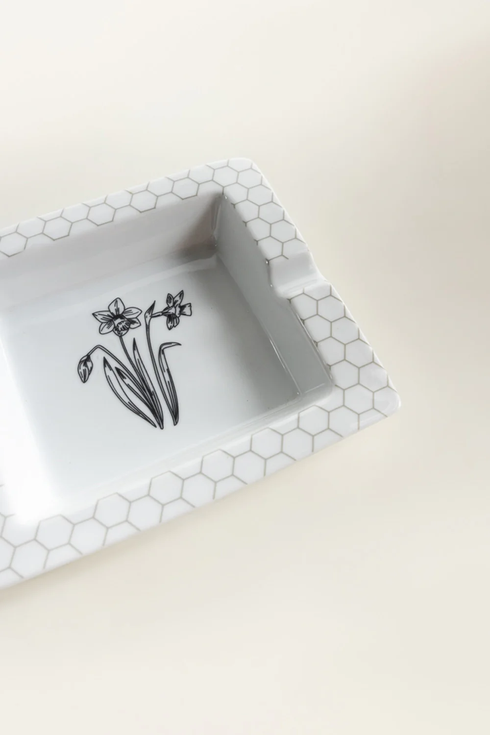 Fusion Ash tray Square - Image 4