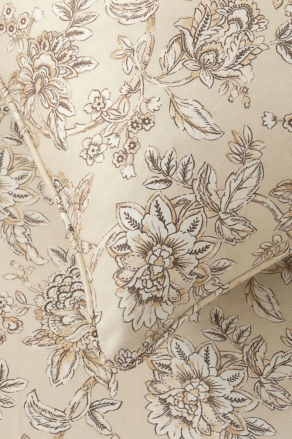 Gardenia Bloom T-200 Bed Sheet Set - Image 4