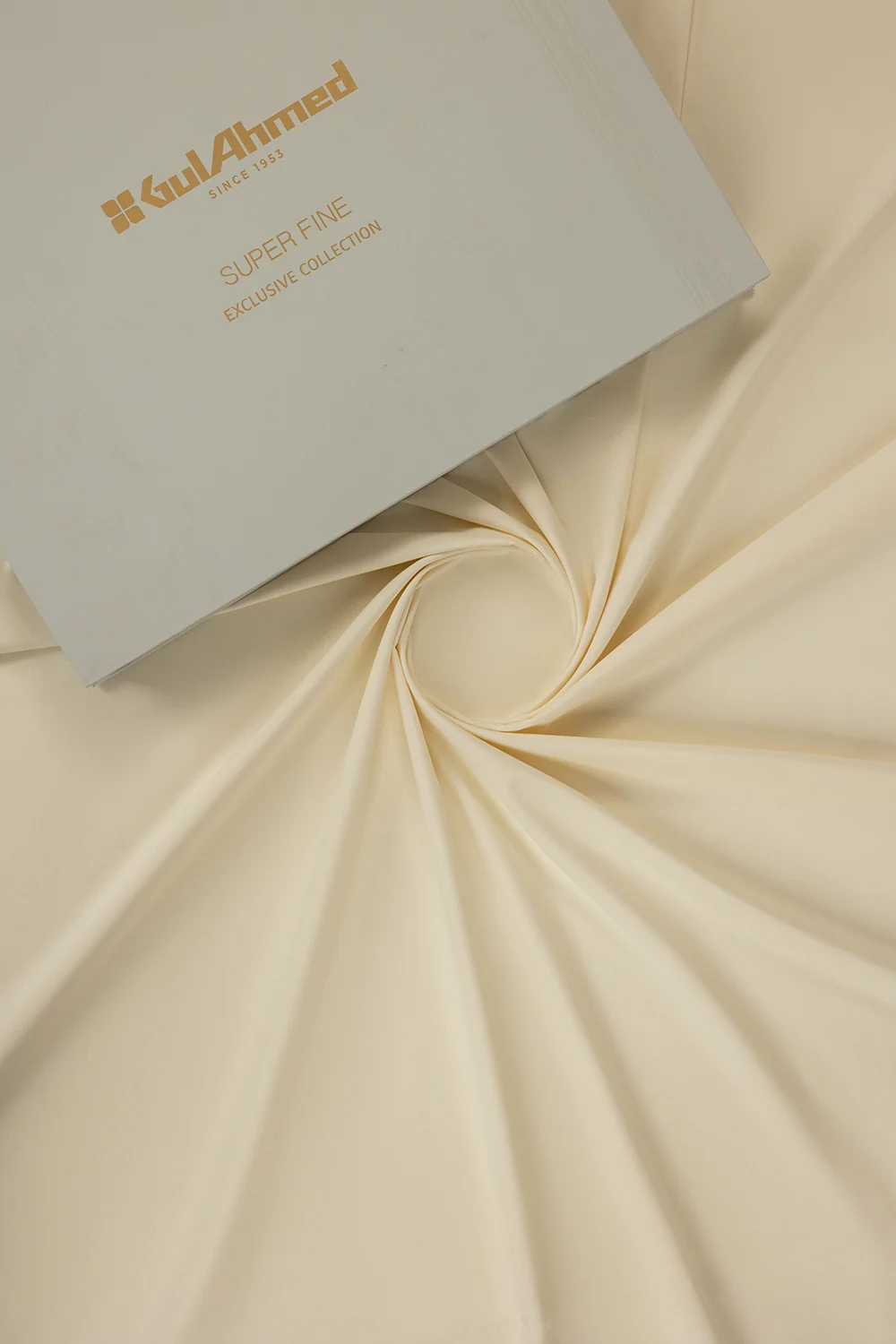 Gini Gold Unstitched Fabric Blended with Gift Box - Image 34