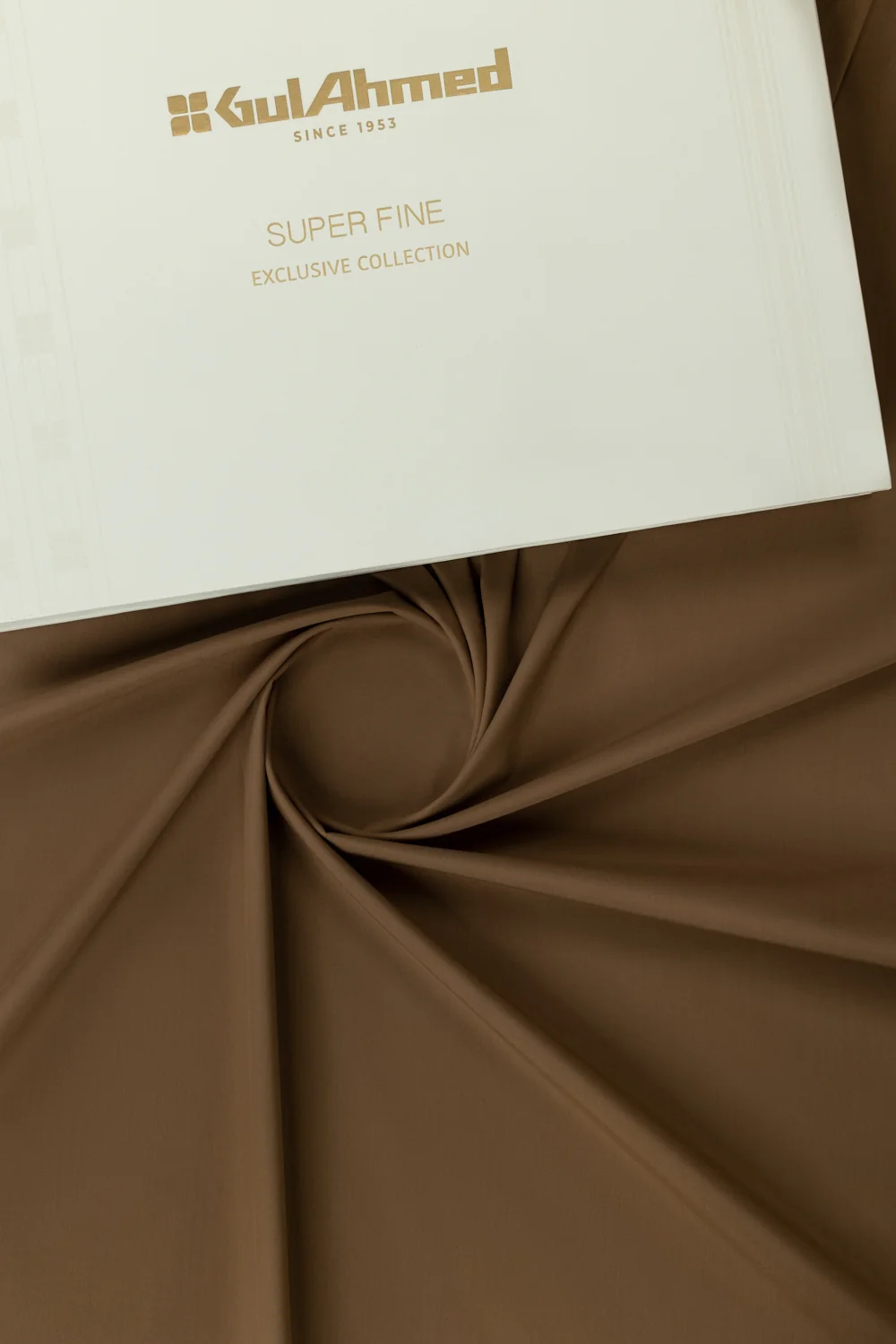 Gini Gold Unstitched Fabric Blended with Gift Box - Image 37