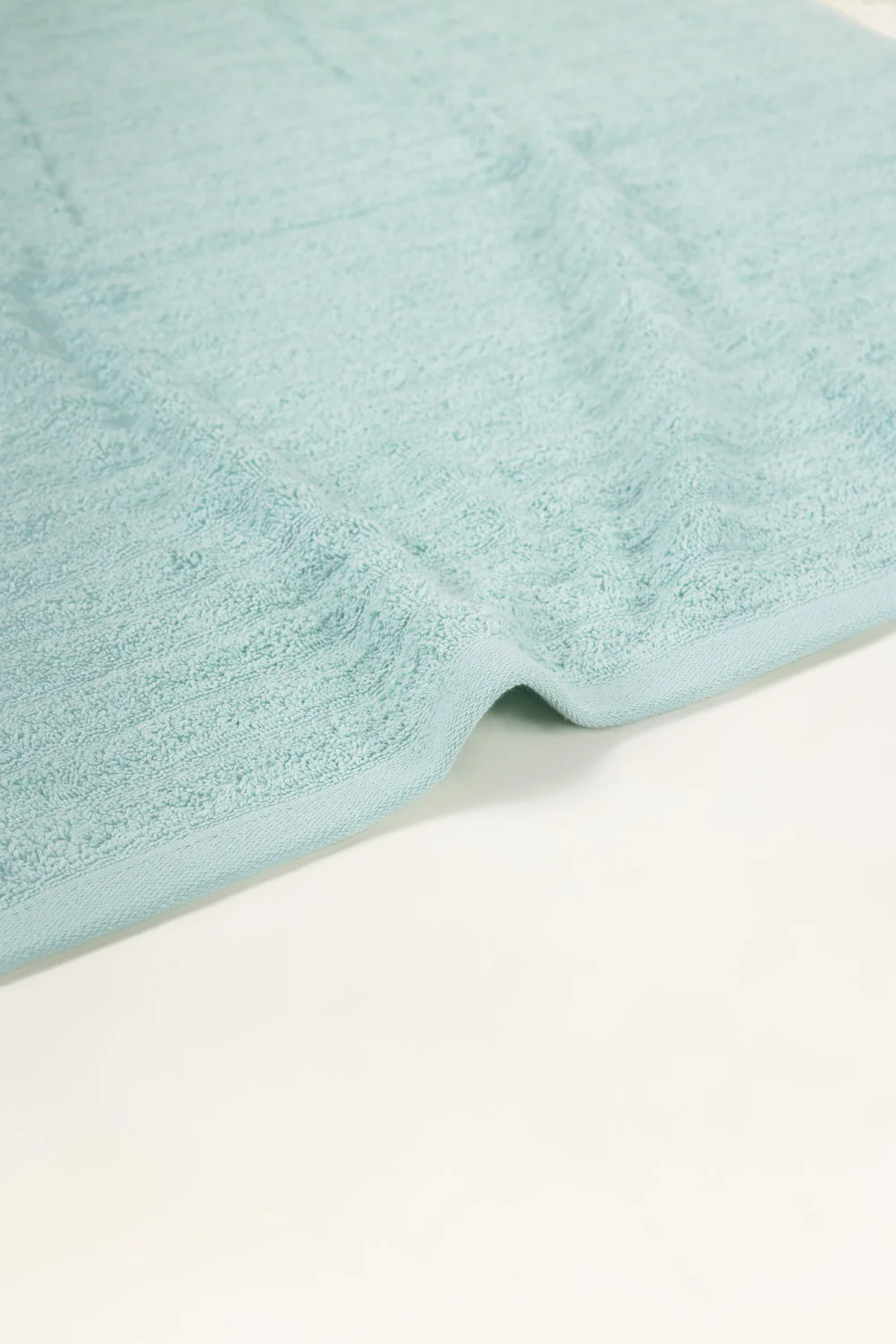 Glass Blue Combed Plain Towel - Image 5