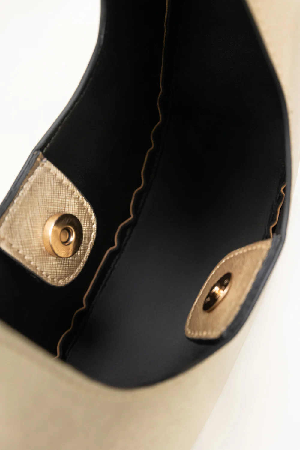 Golden Hand Bag - Image 5