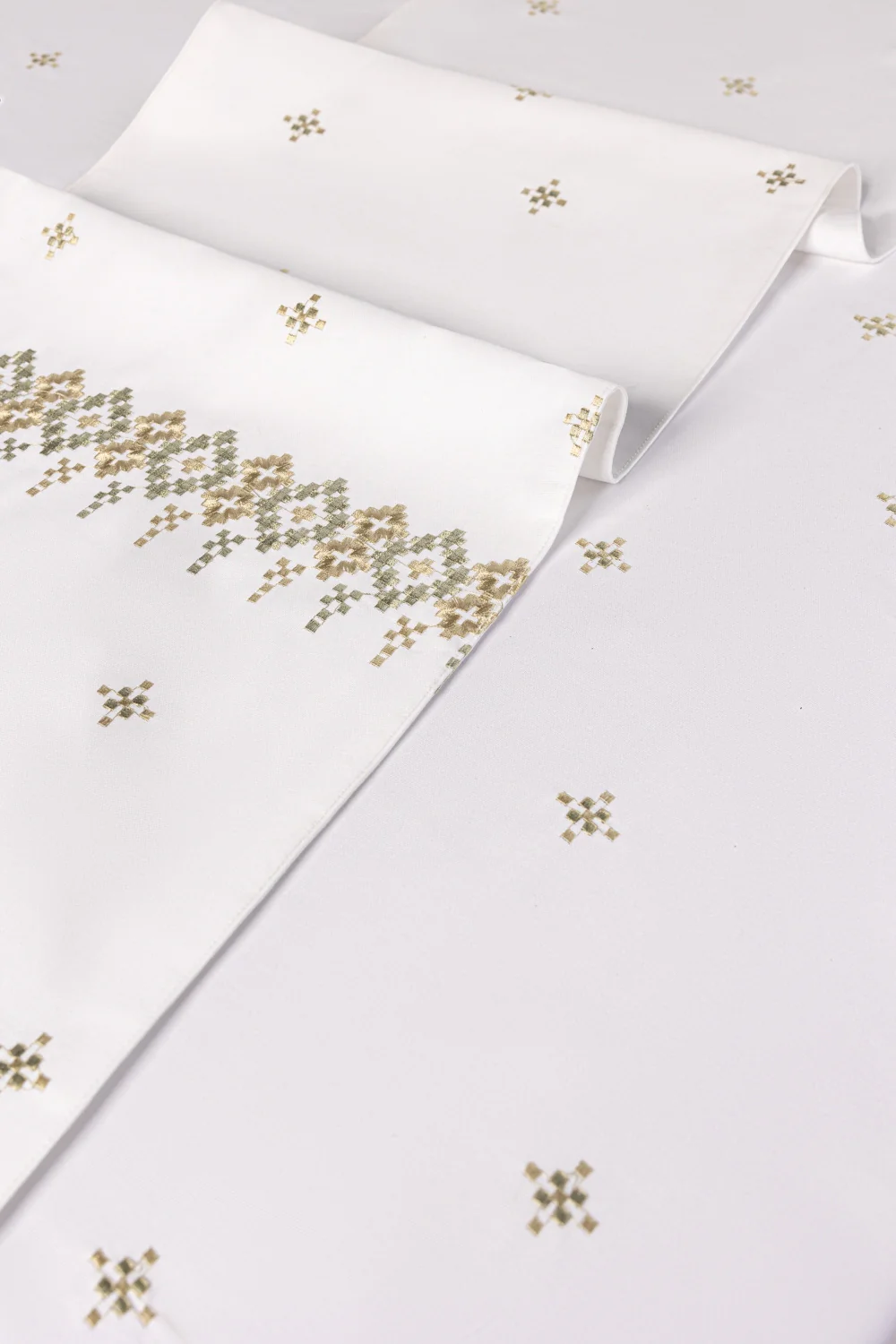 Green Cross Stitch Embroidered Table Cover - Image 4