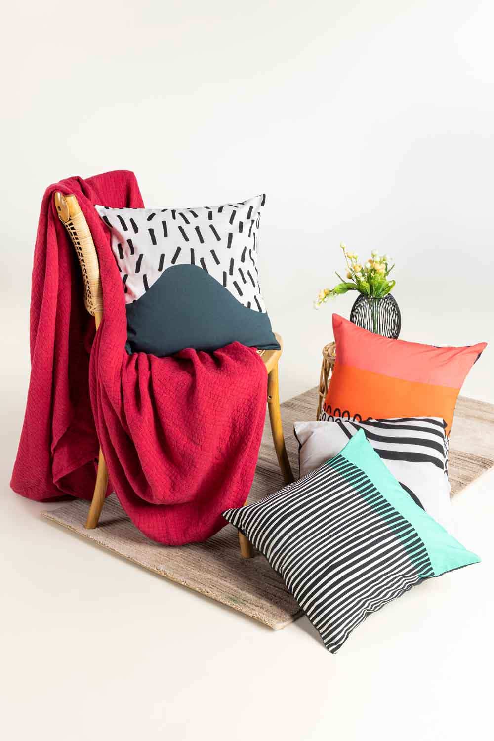 Green Lines Digital Cushion Cover - Image 4