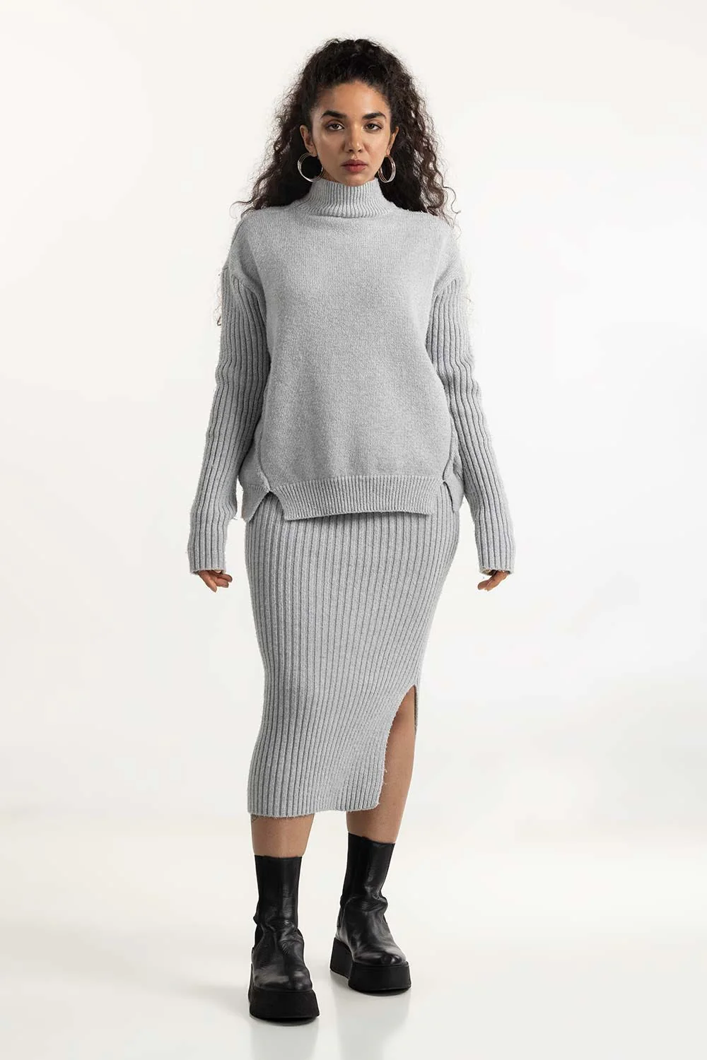 Grey Knit Skirt with Slit - Image 2