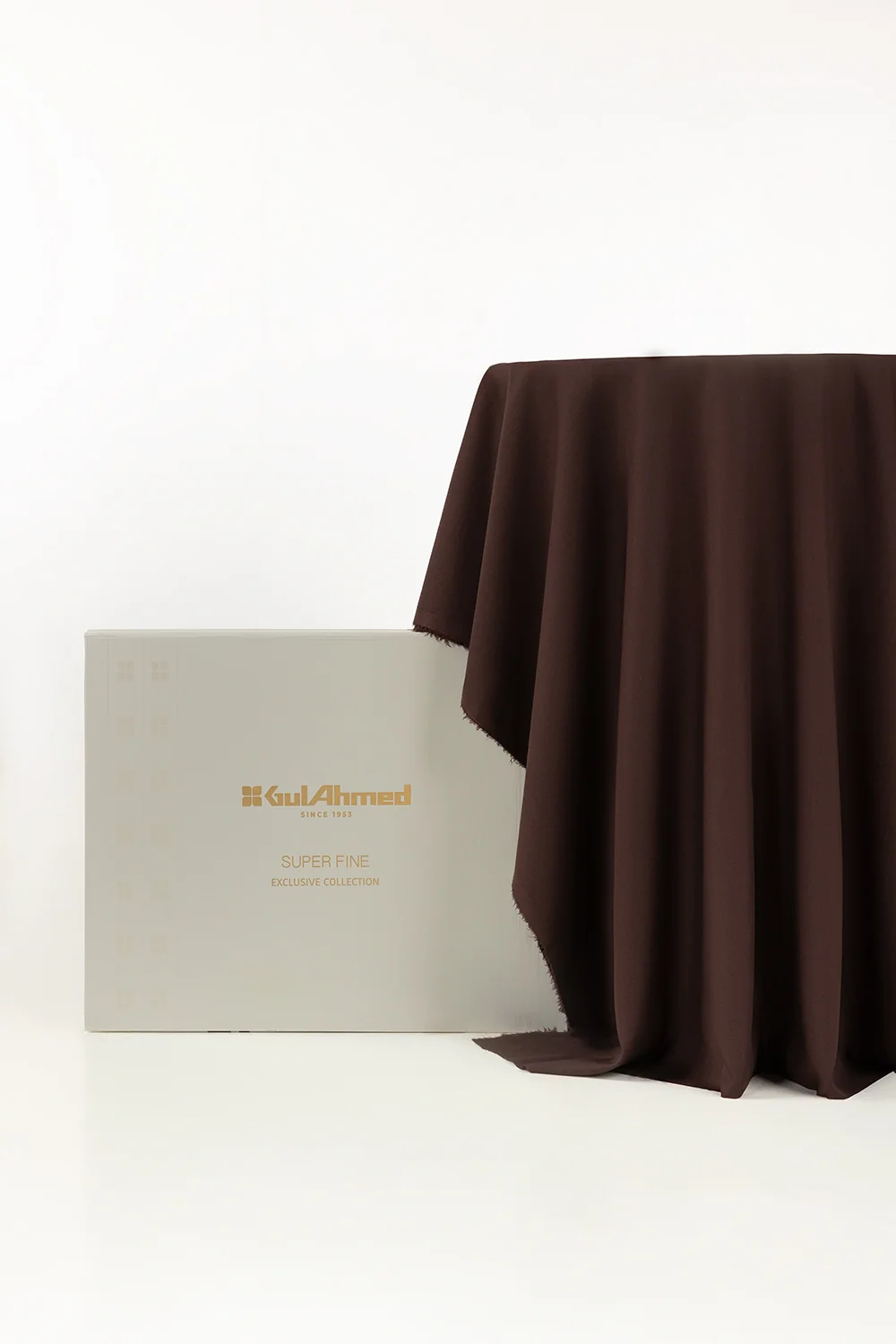 GUL 90 Fresher Unstitched Fabric Blended with Gift Box - Image 11
