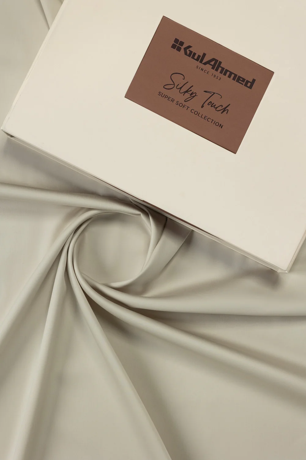 Hitex Satin Classic Plus Unstitched Fabric Cotton with Gift Box - Image 12