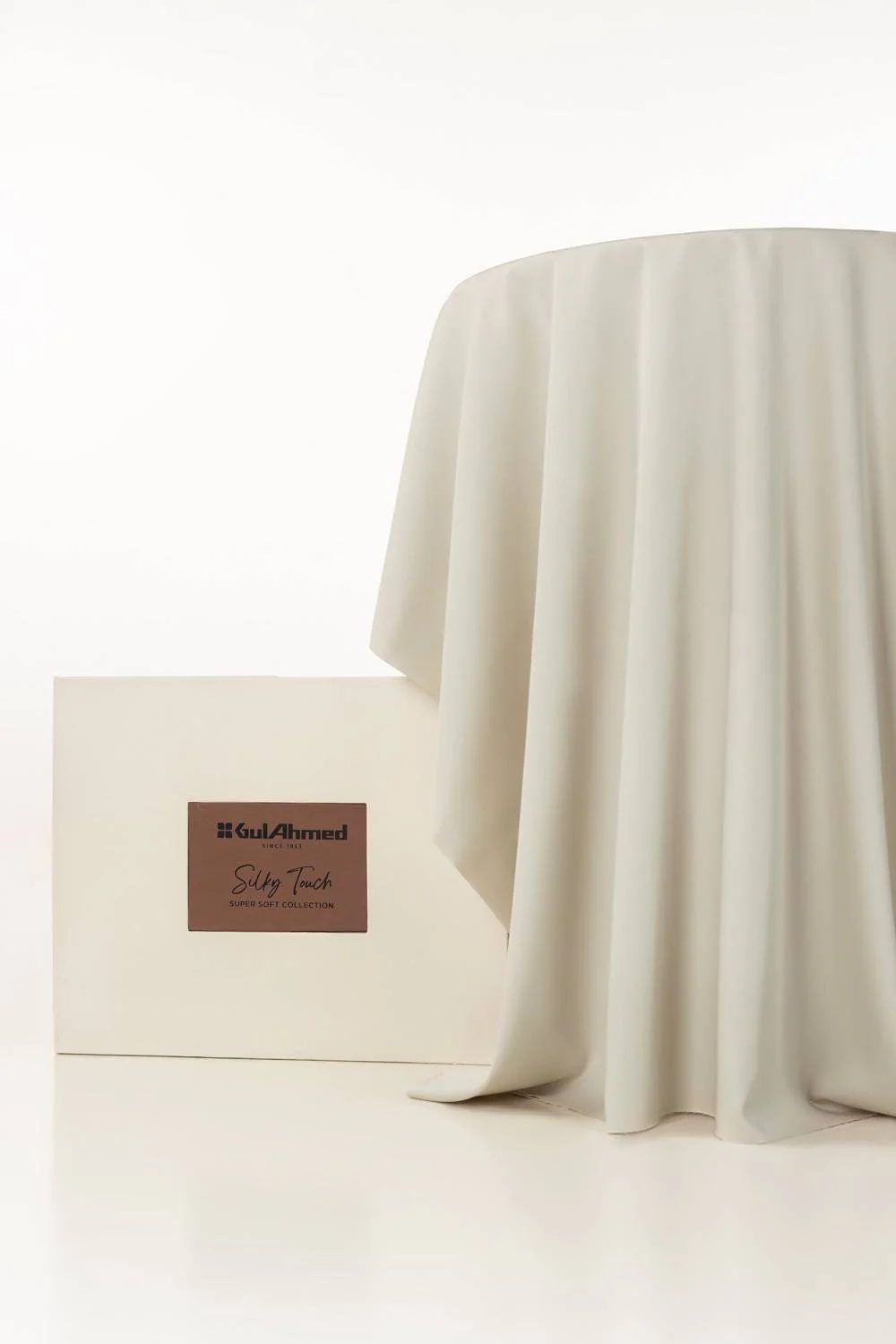 Hitex Satin Classic Plus Unstitched Fabric Cotton with Gift Box - Image 16