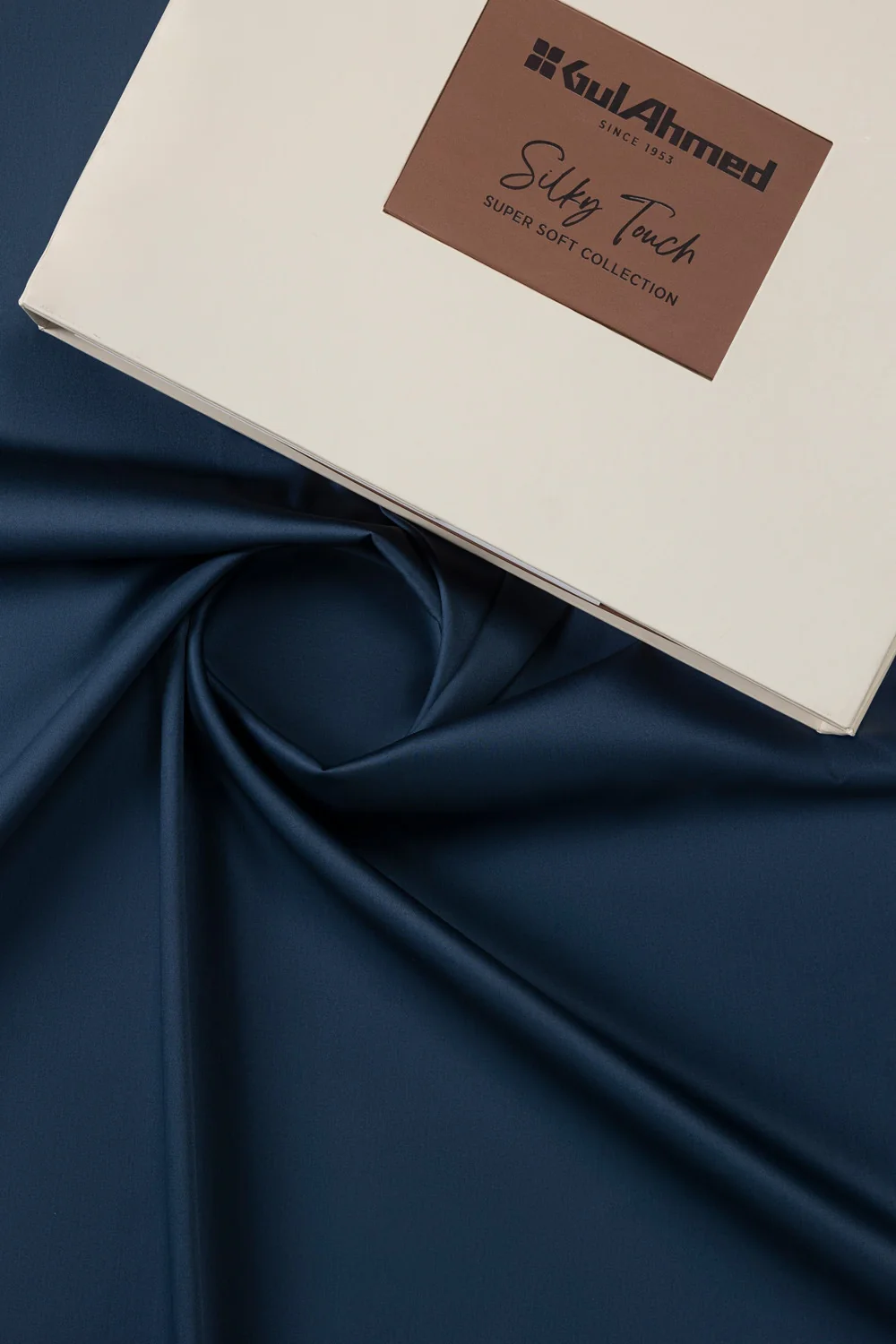 Hitex Satin Classic Plus Unstitched Fabric Cotton with Gift Box - Image 9