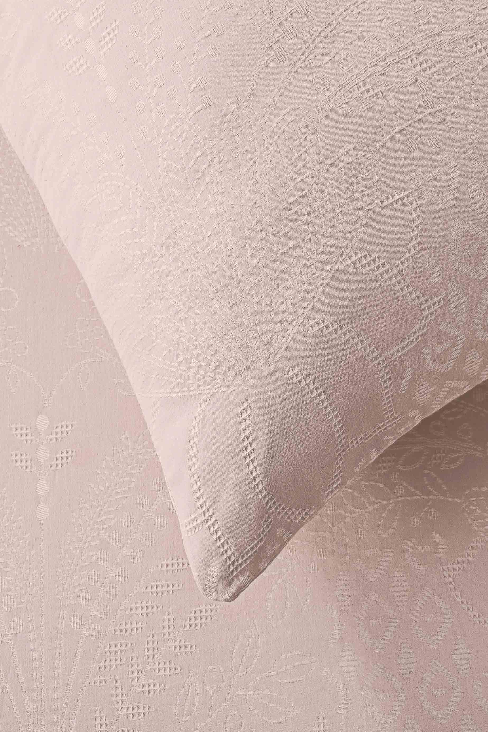 Hush Violet Jacquard Throw - Image 2