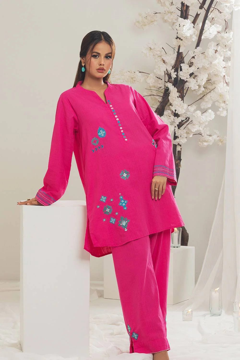 Irish Embroidered Co-Ord Set - Image 7