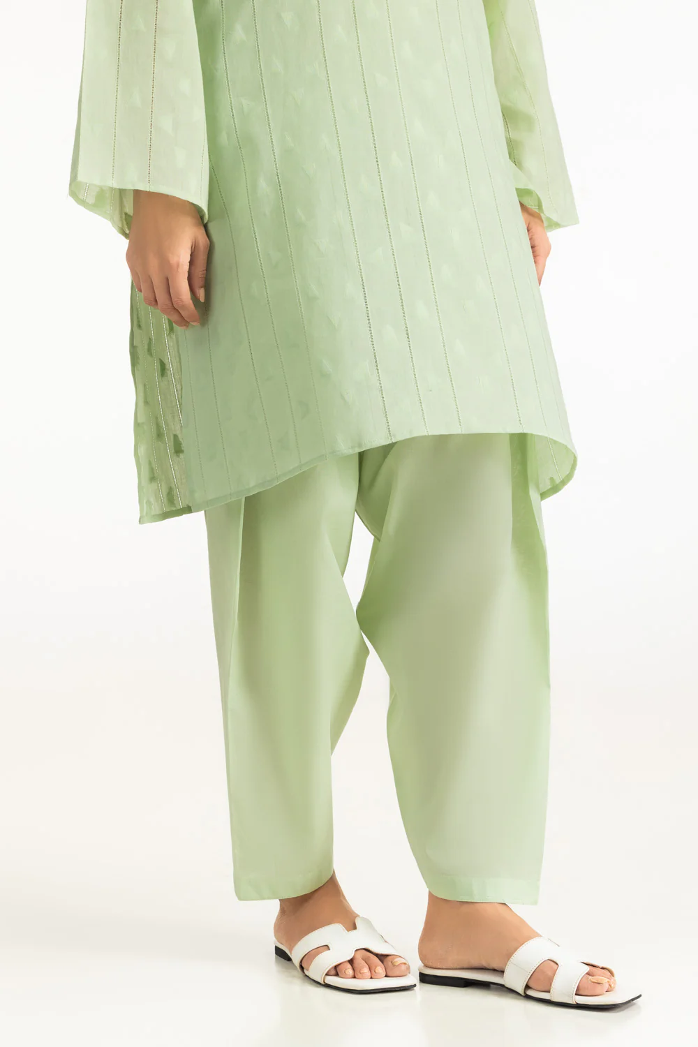 Jacquard Dyed Shirt And Cambric Trouser - Image 6