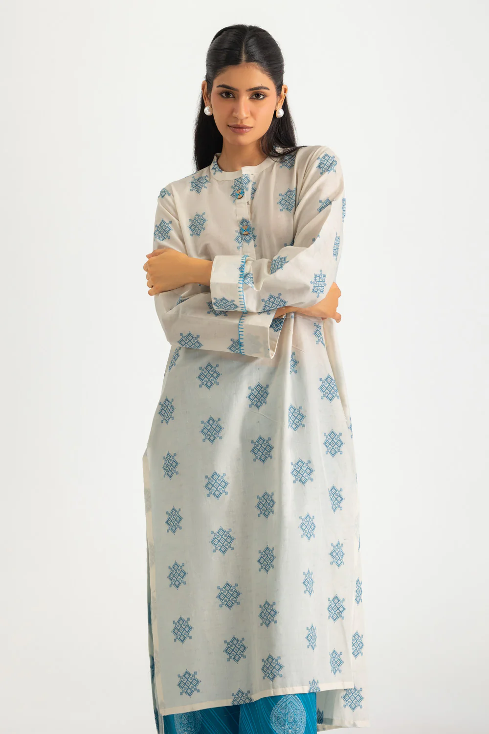 Jacquard Dyed Shirt And Printed Trouser - Image 3