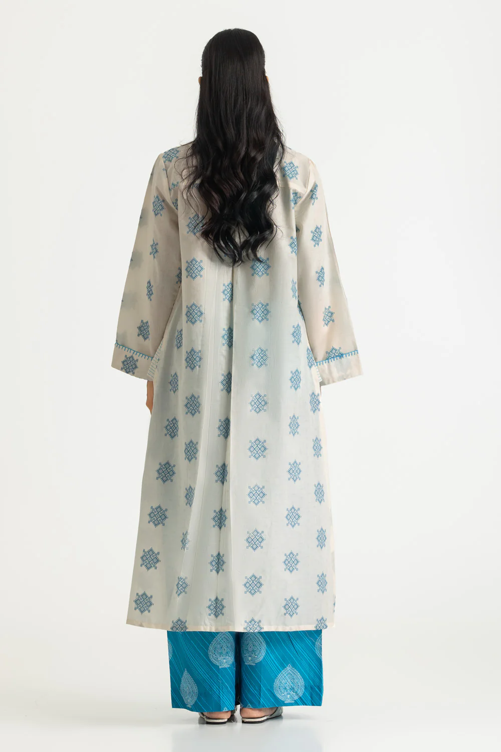 Jacquard Dyed Shirt And Printed Trouser - Image 6