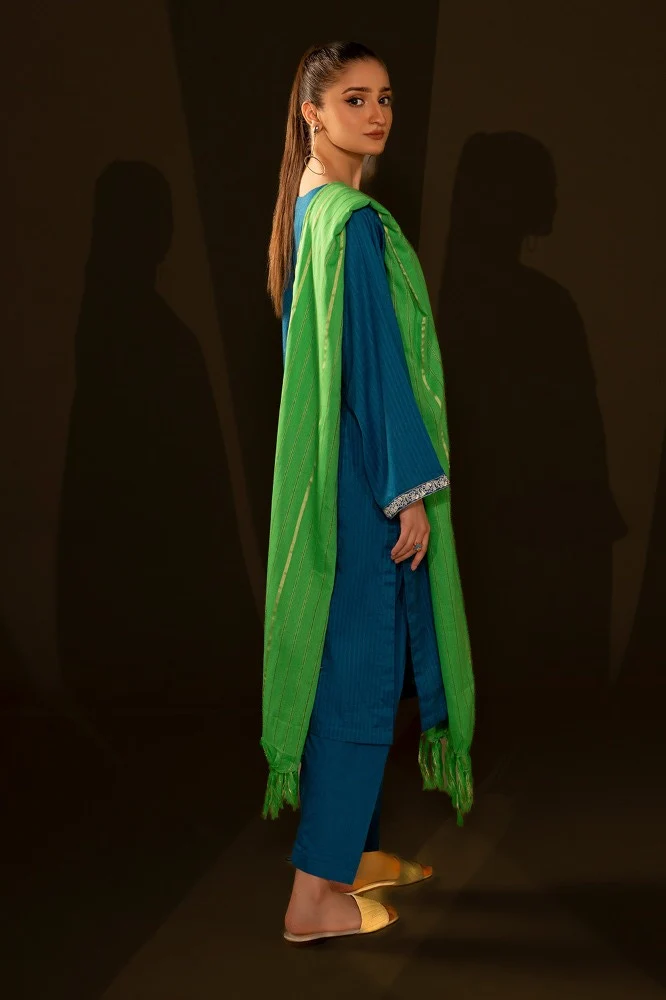 Jacquard Embroidered Shirt And Dupatta - Image 4