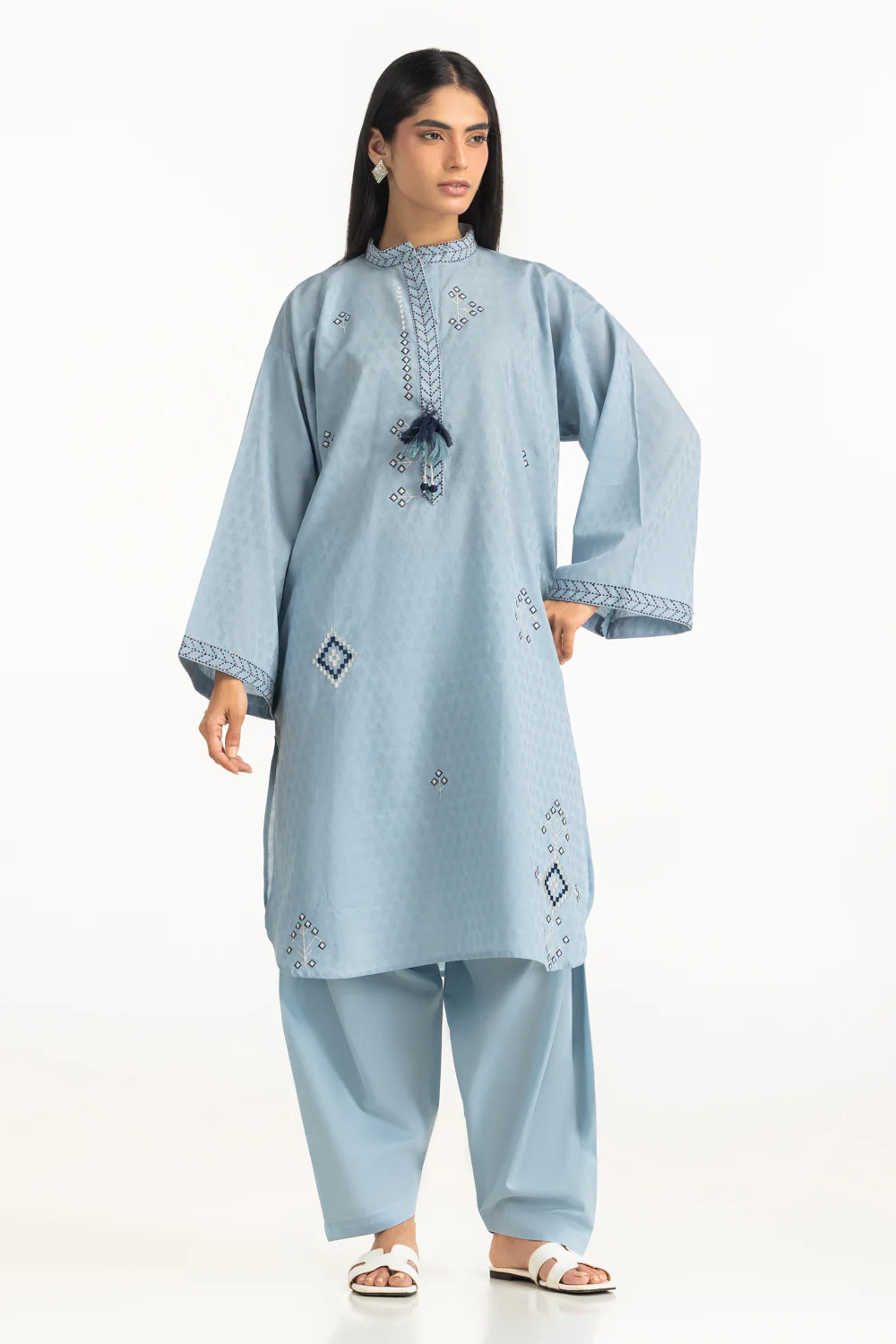 Jacquard Embroidered Shirt And Dyed Shalwar