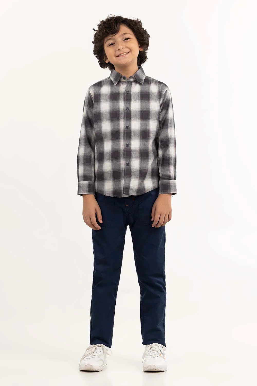 Junior Boy Black And White Casual Shirt - Image 4