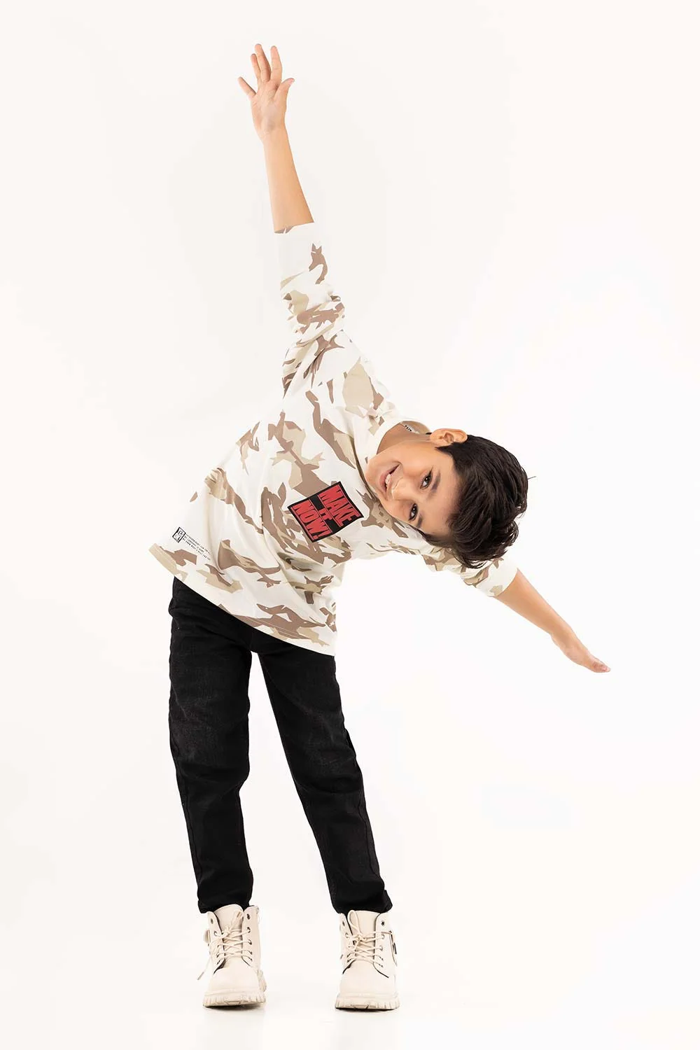 Junior Boy White - Image 4