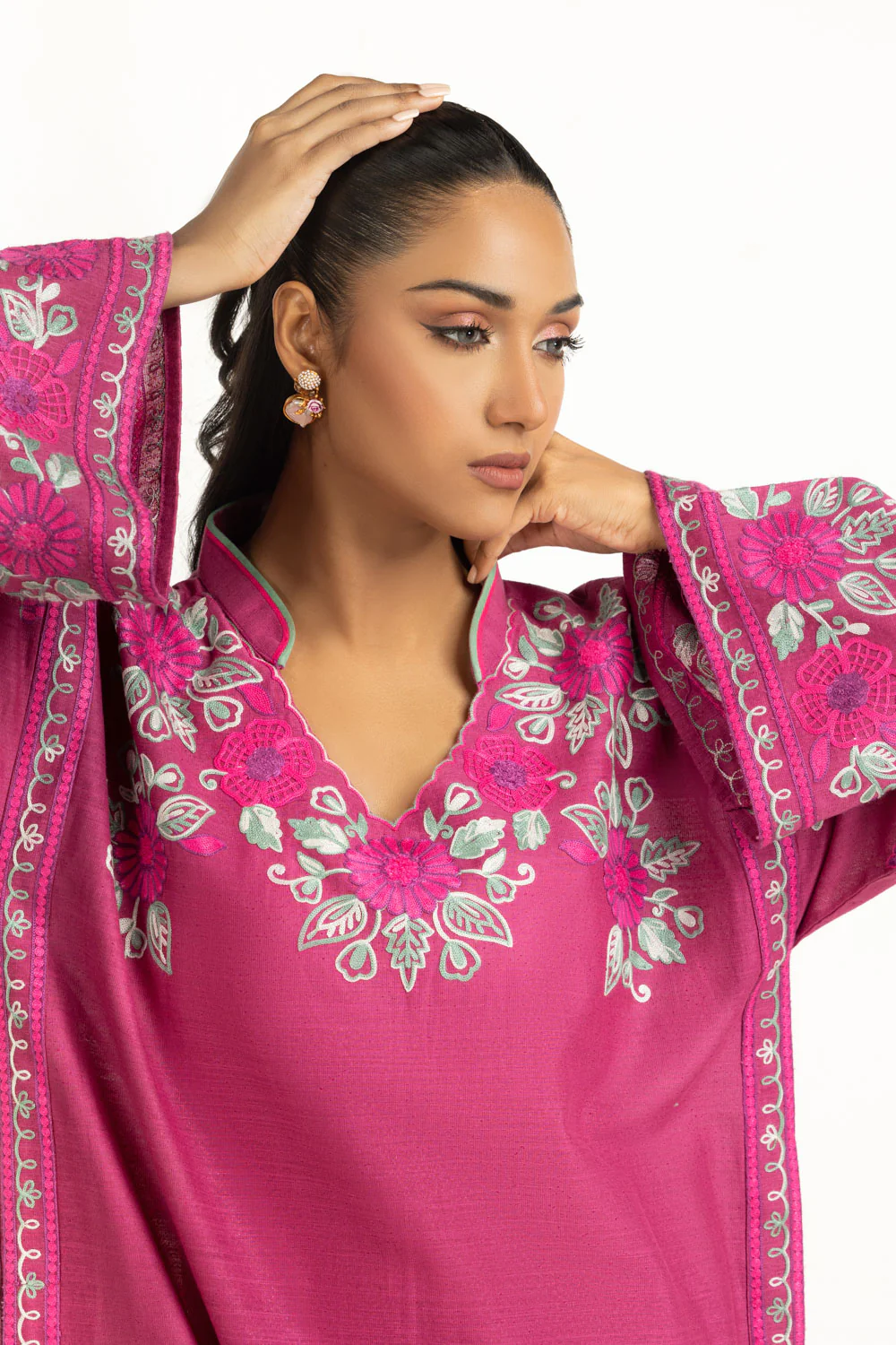 Karandi Embroidered Co-Ord Set - Image 2