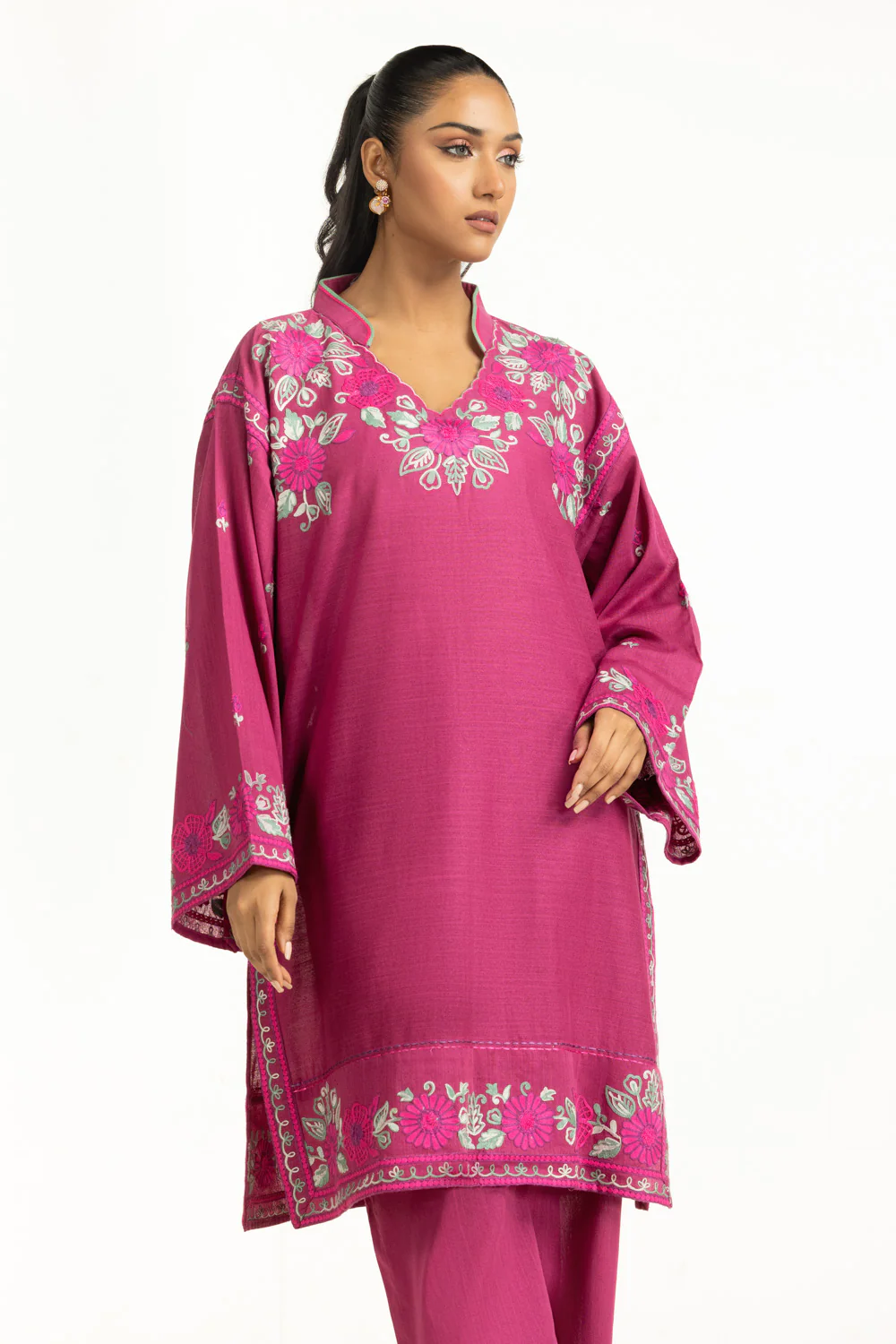 Karandi Embroidered Co-Ord Set - Image 4