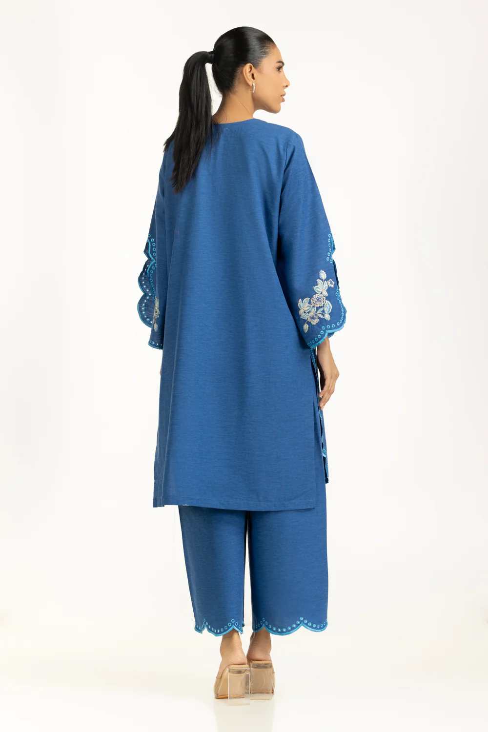 Karandi Embroidered Shirt And Trouser - Image 5
