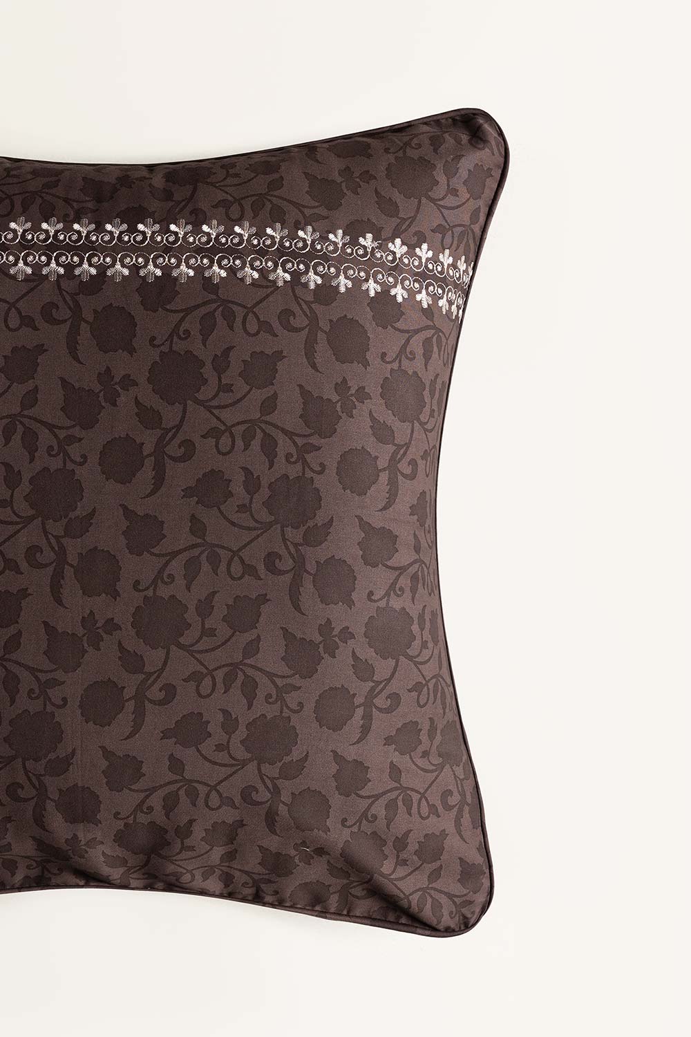 Kashida T-200 Euro Sham Cushion Cover - Image 2