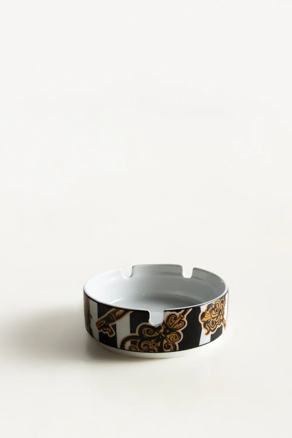 Keys Ash Tray Round