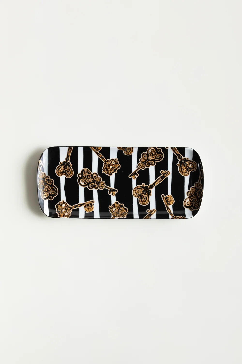 Keys Cake Dish