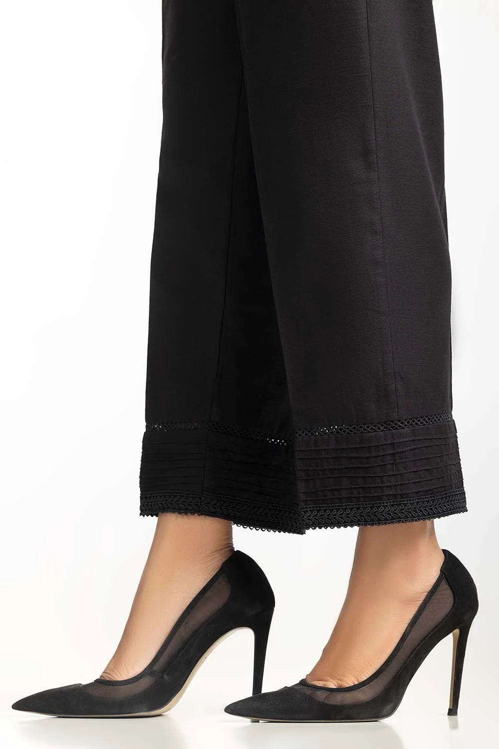 Khaddar Embellished Trouser - Image 3