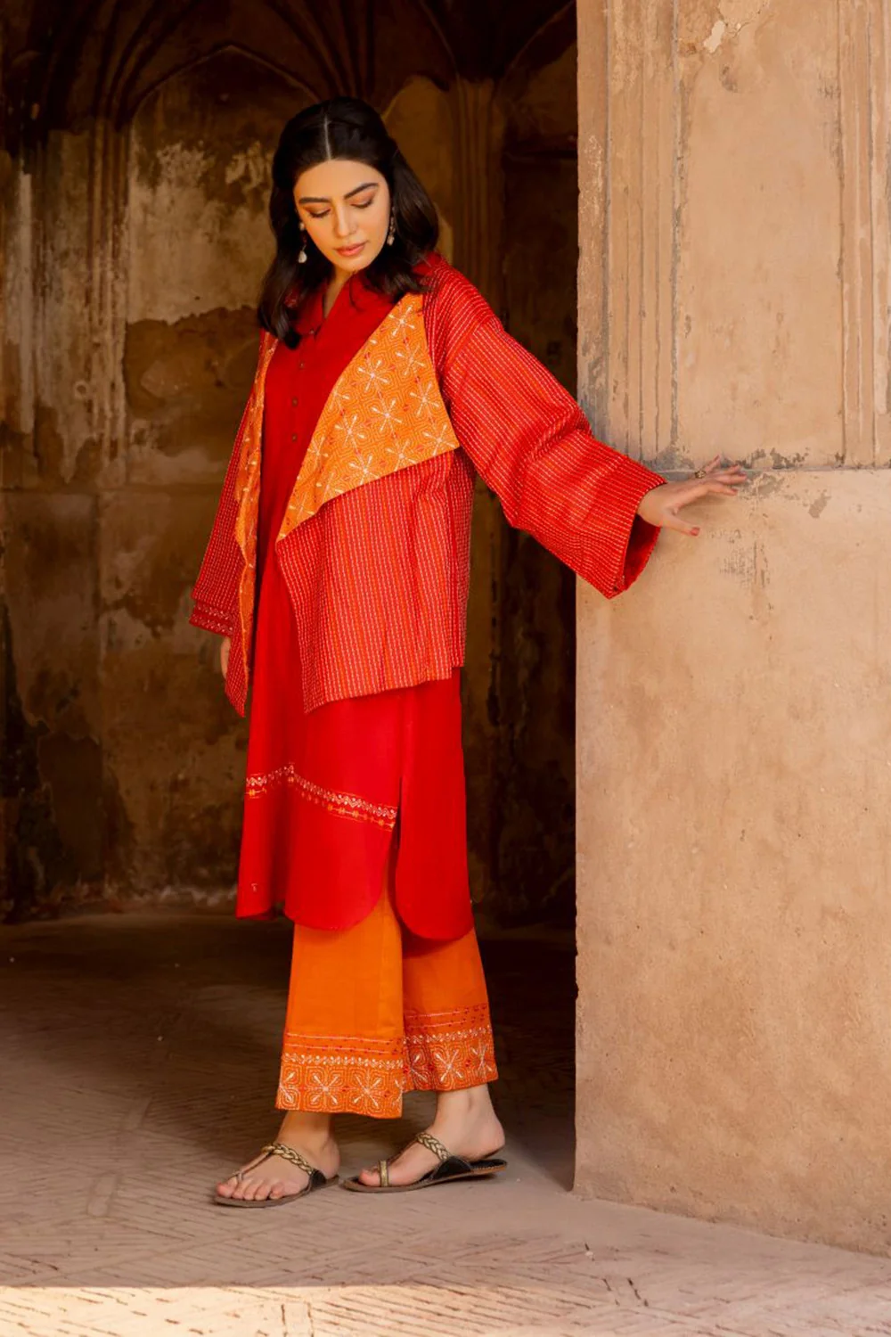 Khaddar Embroidered Crop Jacket - Image 5