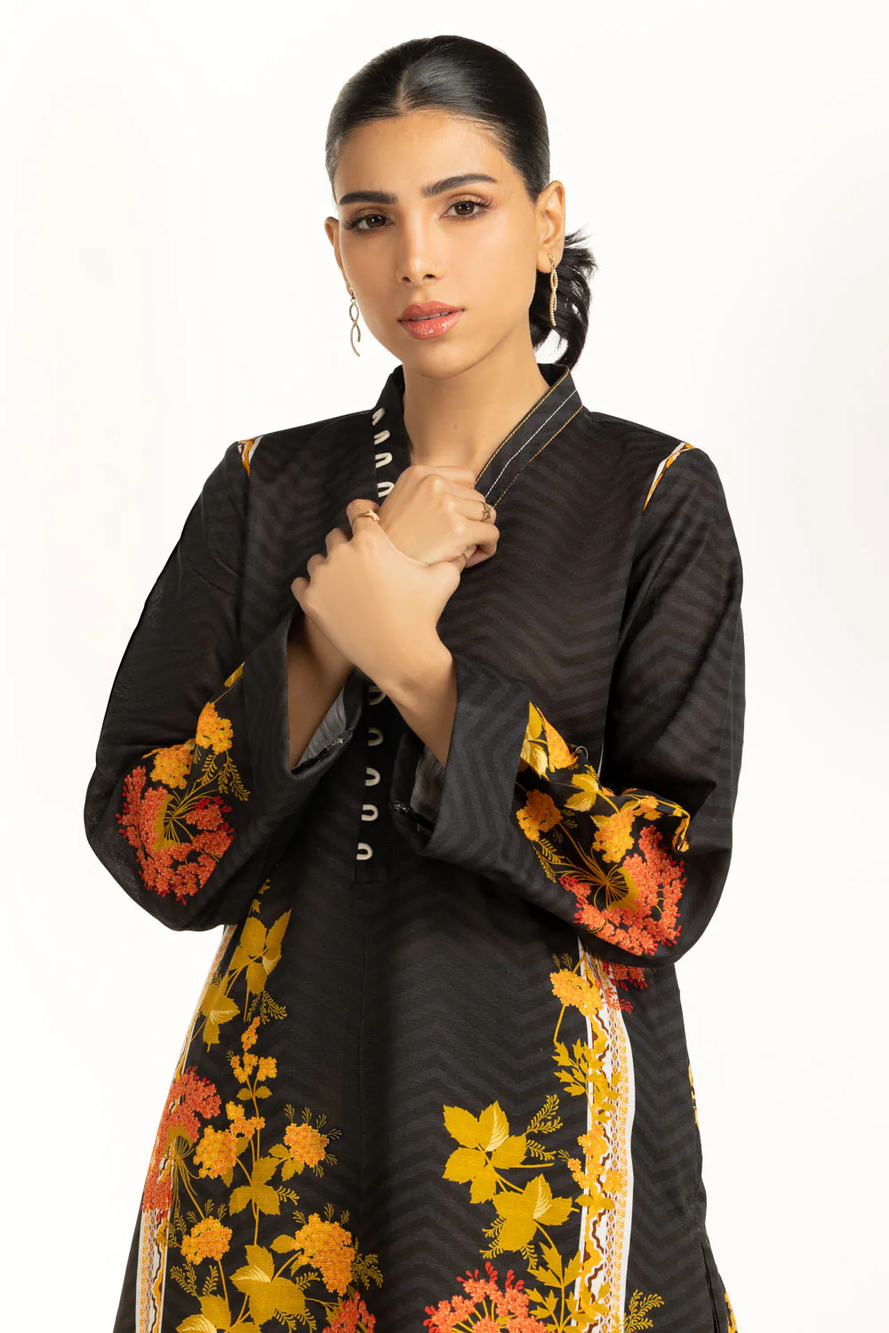 Khaddar Printed Co-Ord Set - Image 4