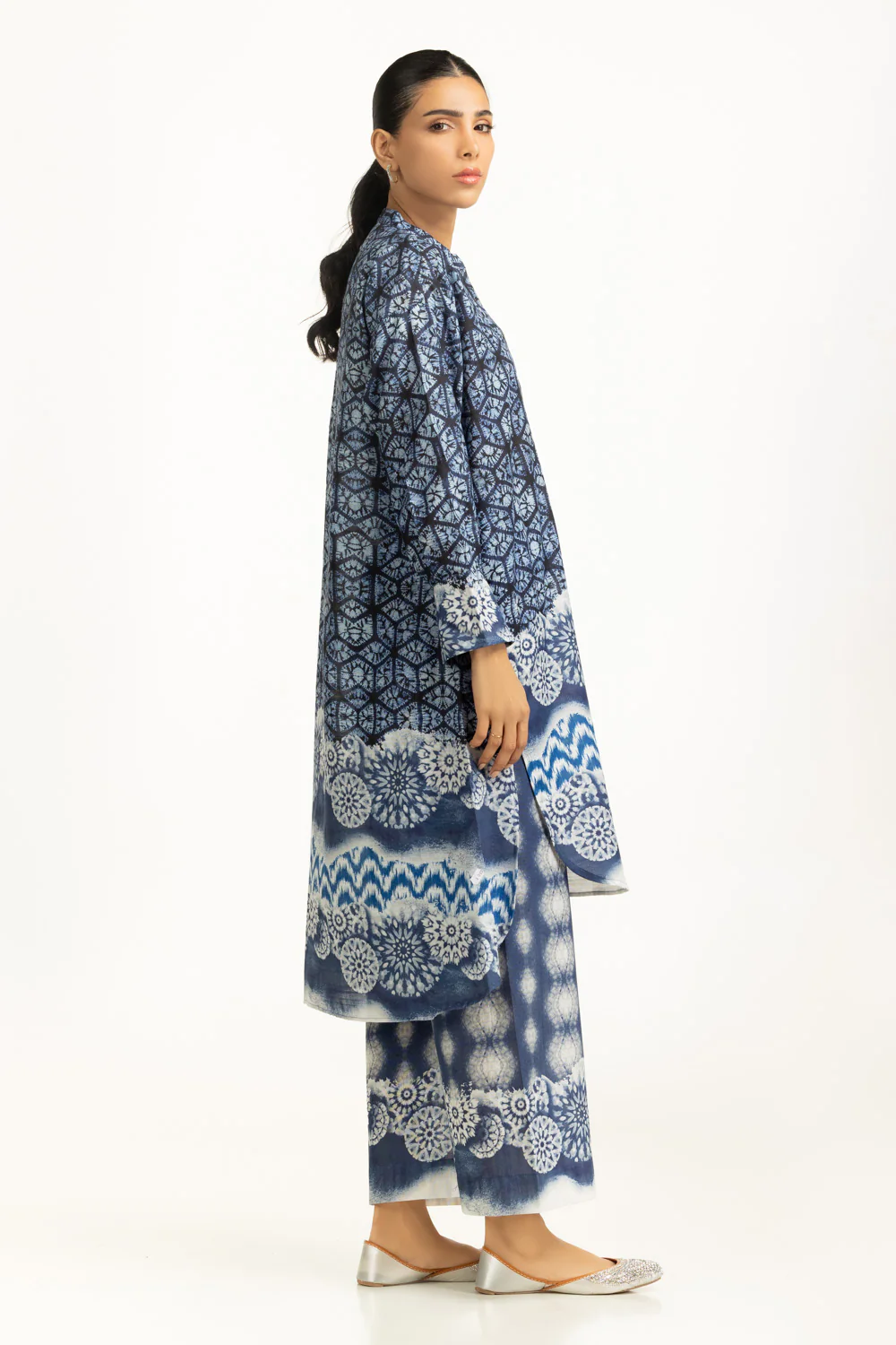 Khaddar Printed Co-Ord Set - Image 5
