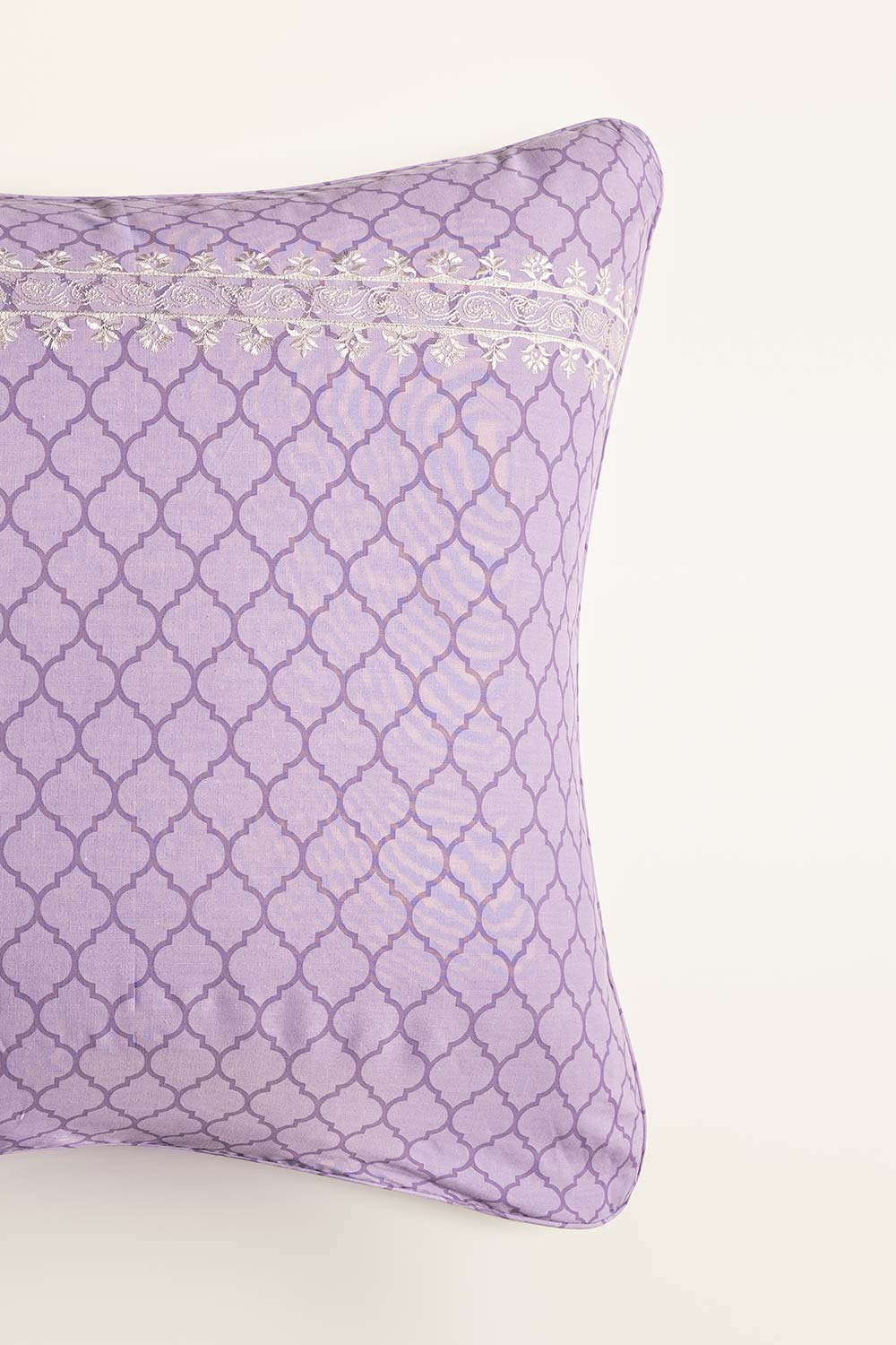Lavender Bloom T-150 Euro Sham Cushion Cover - Image 2