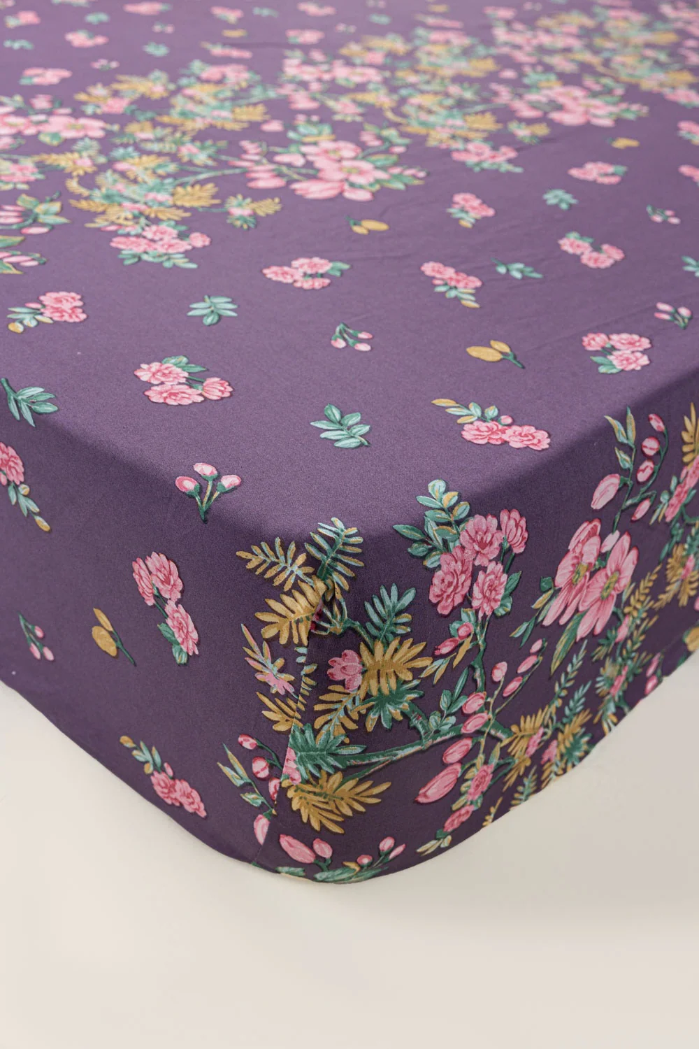 Lavender Mist T-200 Fitted Sheet Set - Image 2