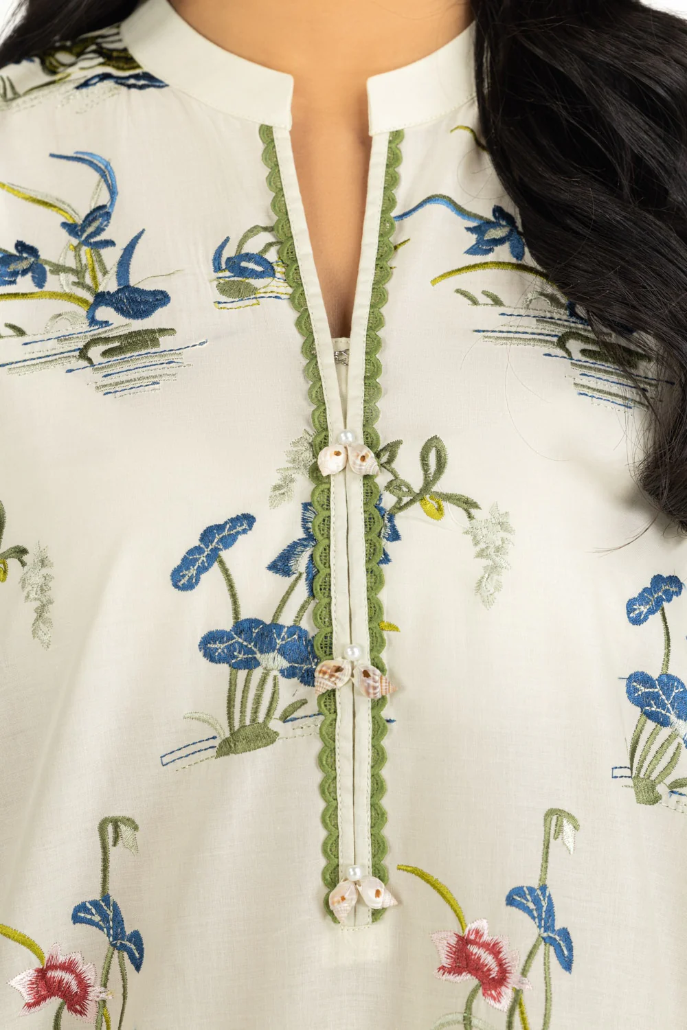 Lawn Embroidered Shirt And Embroidered Trouser IUSTTS-638 - Image 2