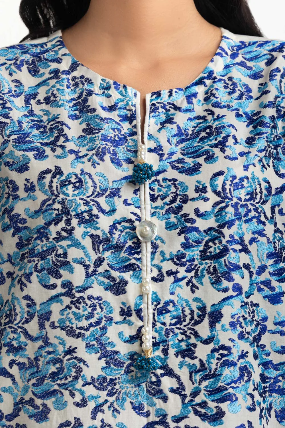 Lawn Embroidered Shirt And Trouser - Image 2