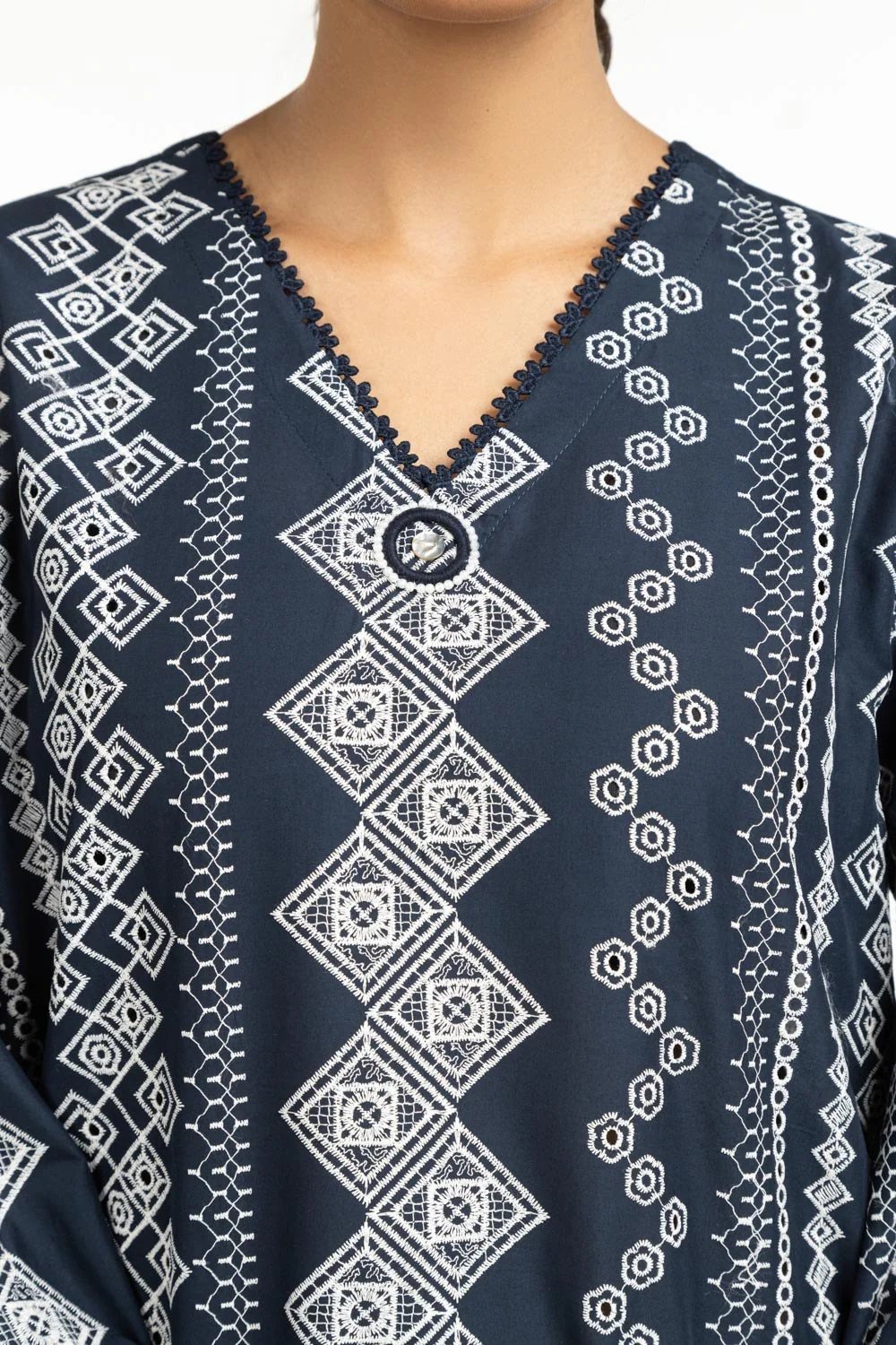 Lawn Embroidered Shirt And Trouser - Image 2