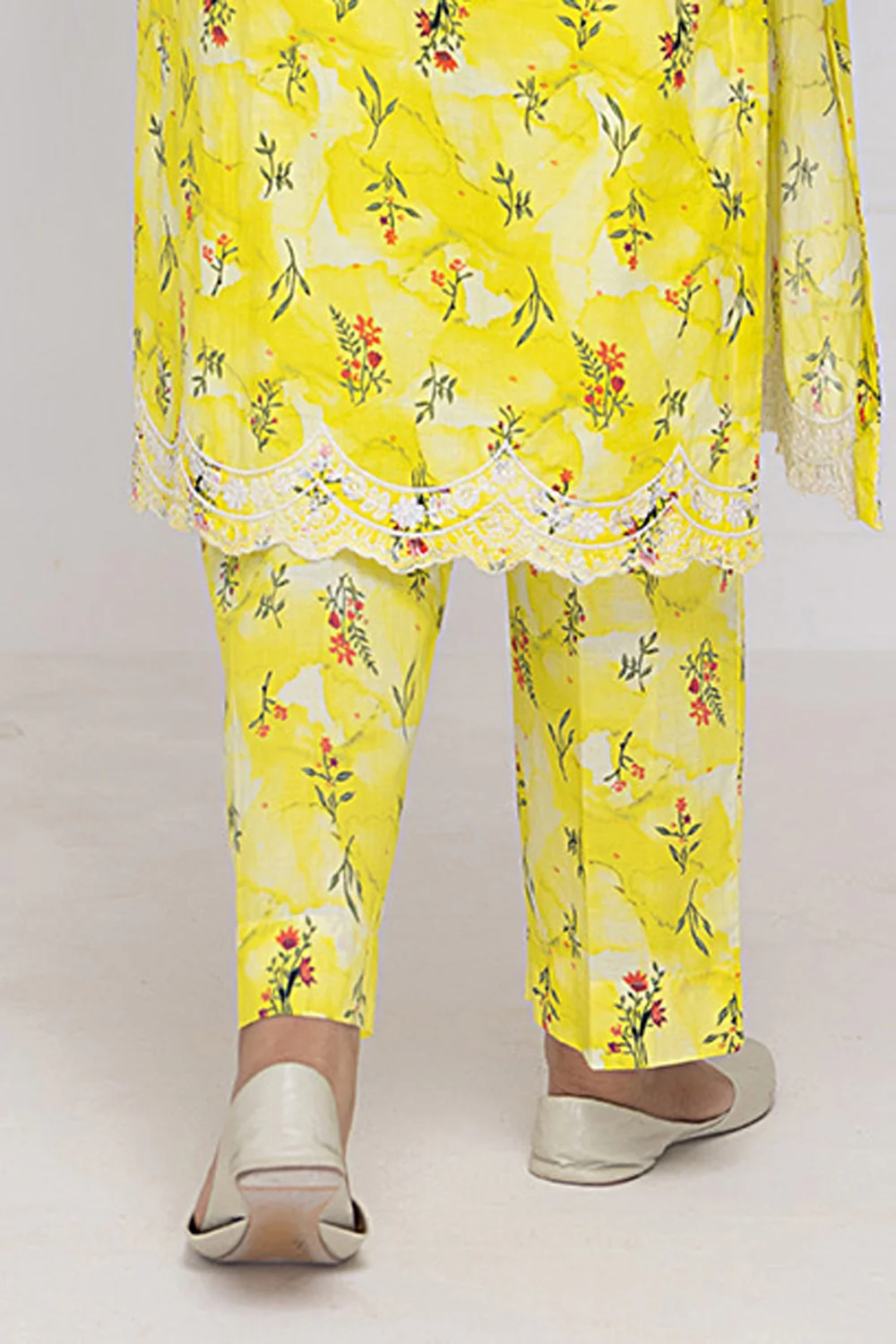 Lawn Printed Trouser - Image 3