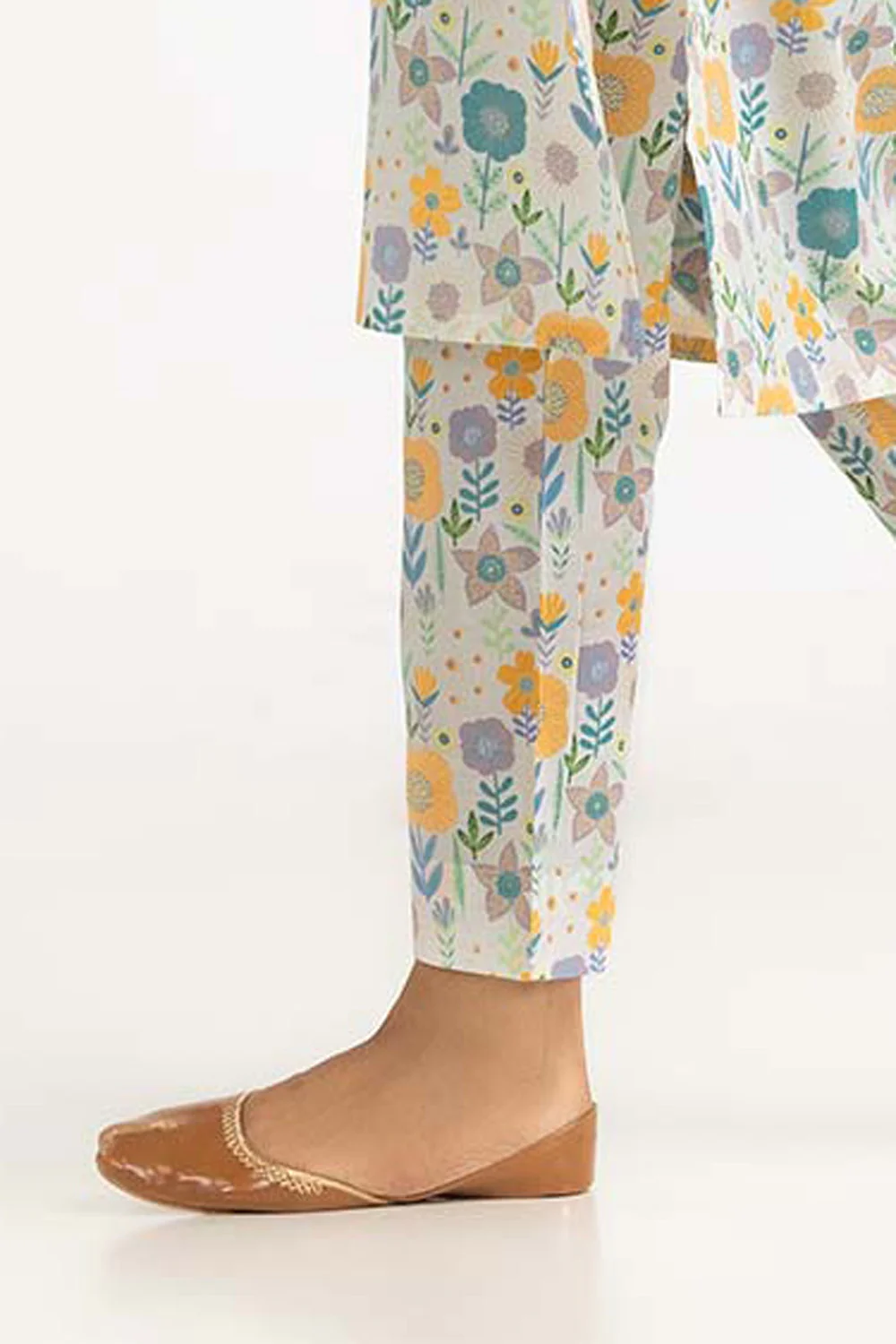 Lawn Printed Trouser - Image 3